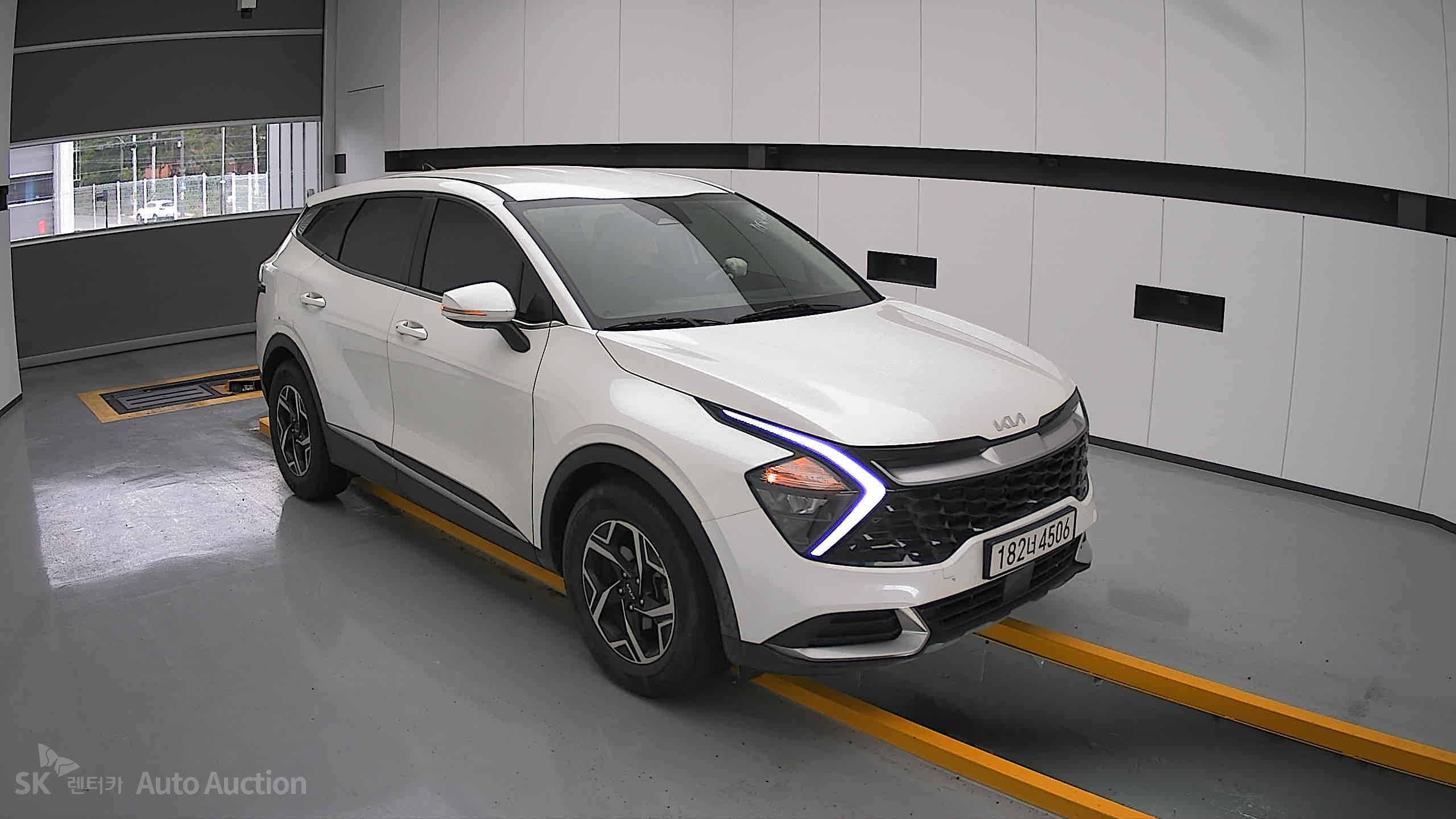 2022 - kia sportage