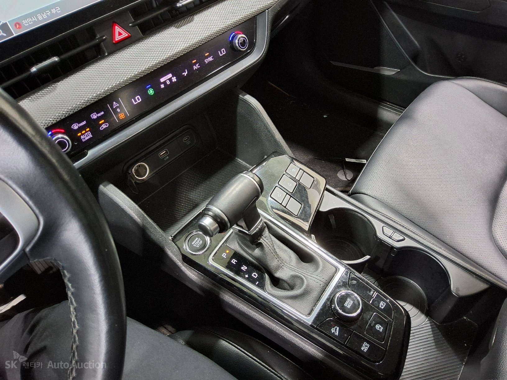 2022 - kia sportage