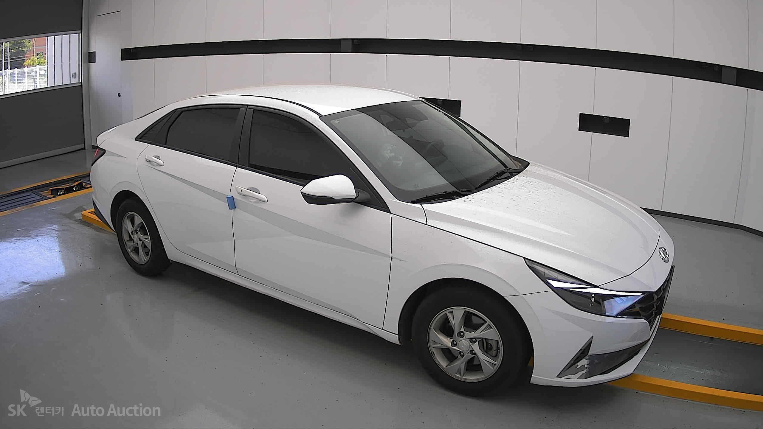 2021 - hyundai avante