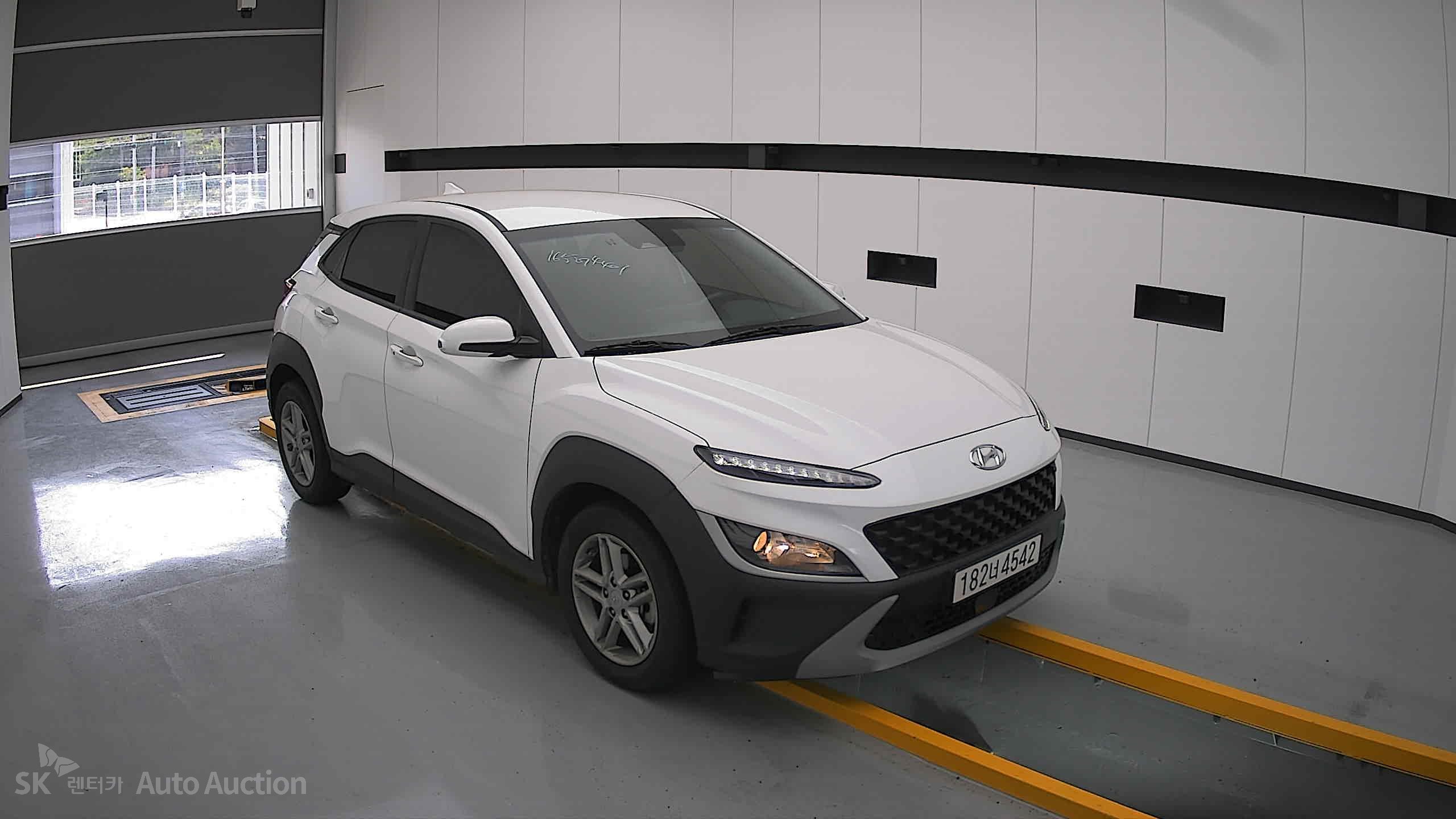 2021 - hyundai kona