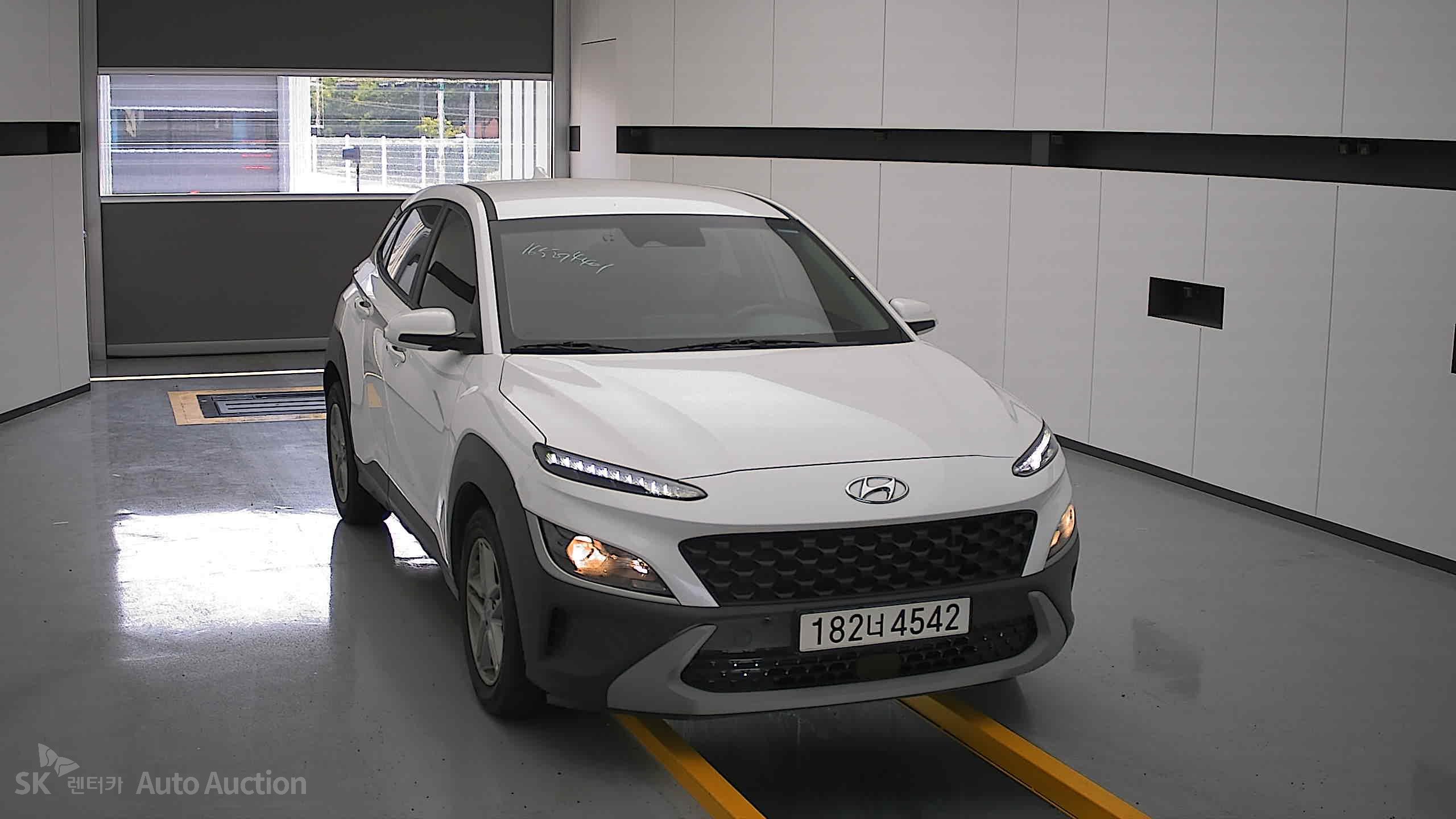 2021 - hyundai kona