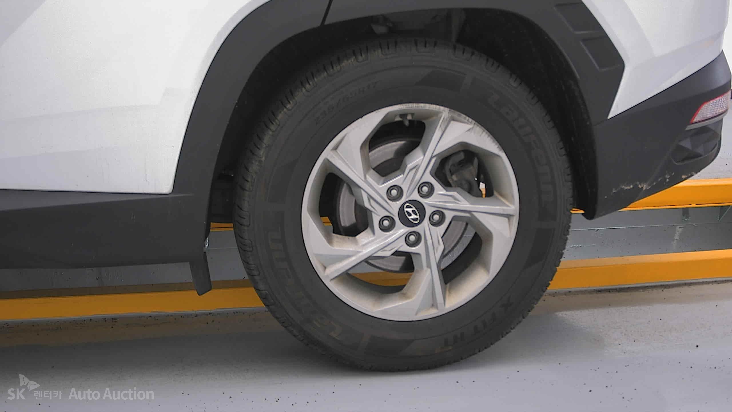 2021 - hyundai tucson