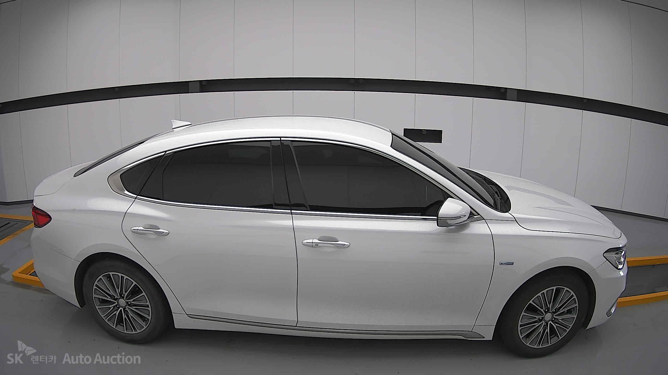2019 - hyundai grandeur