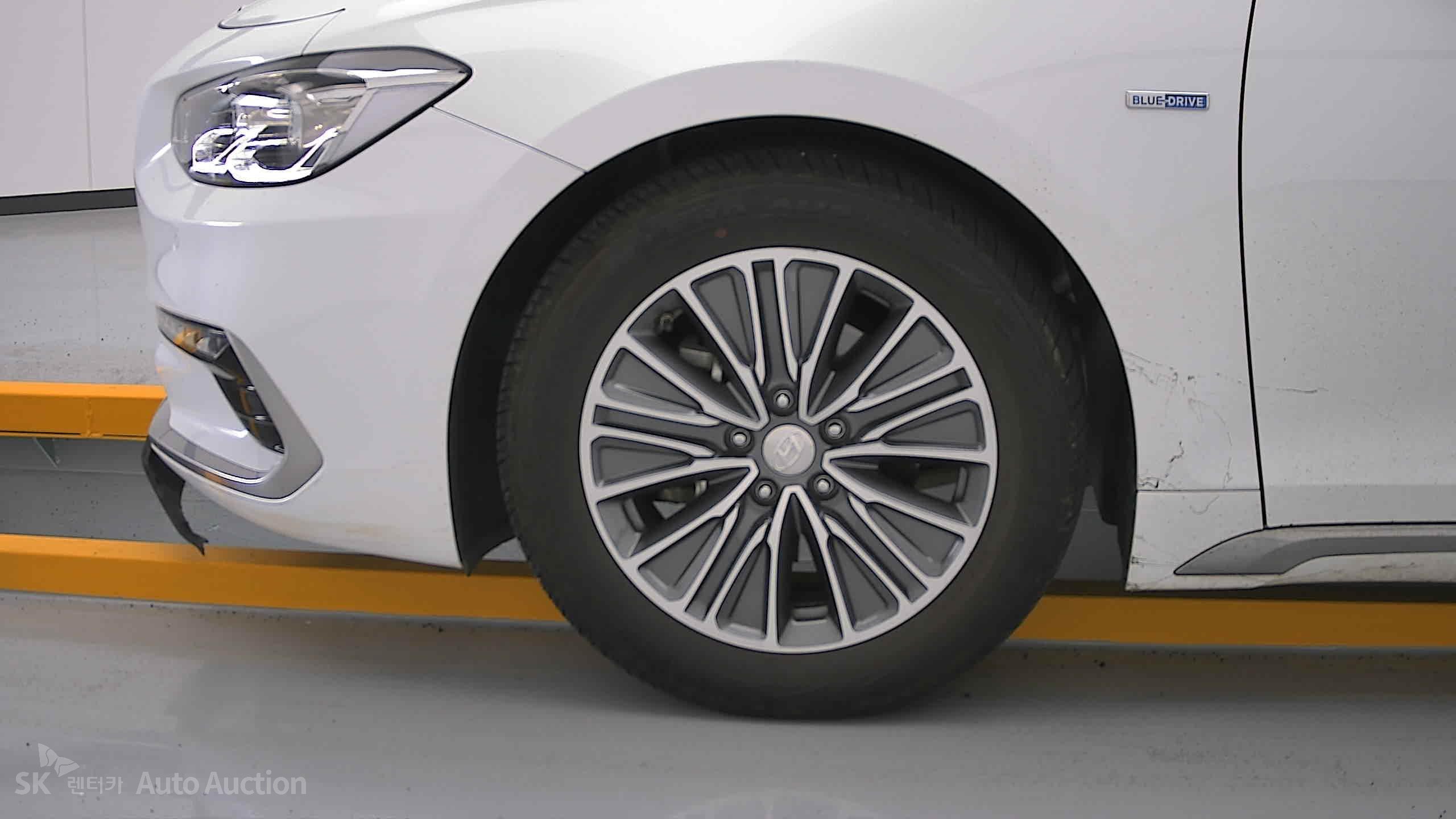 2019 - hyundai grandeur