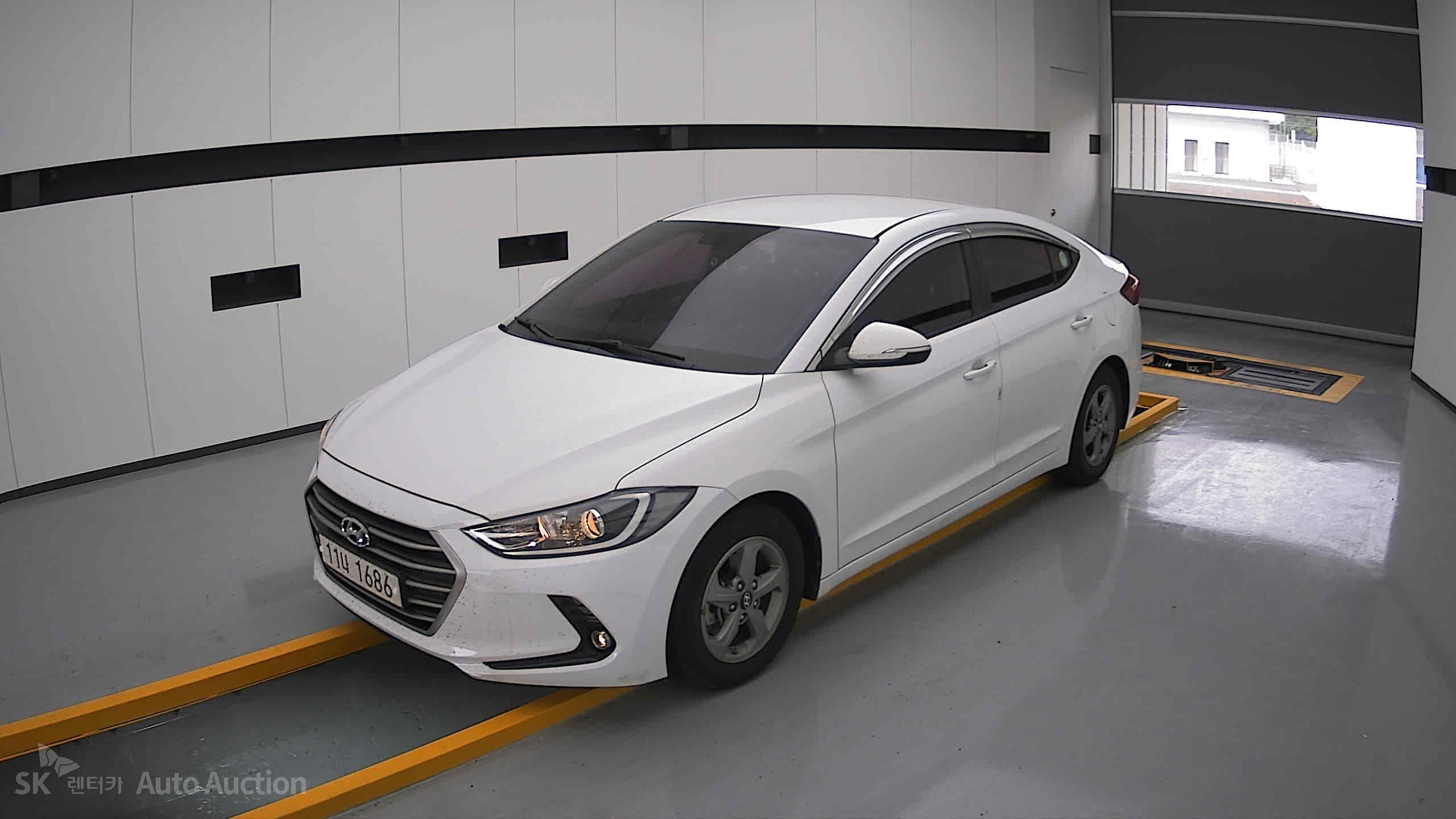 2018 - hyundai avante ad