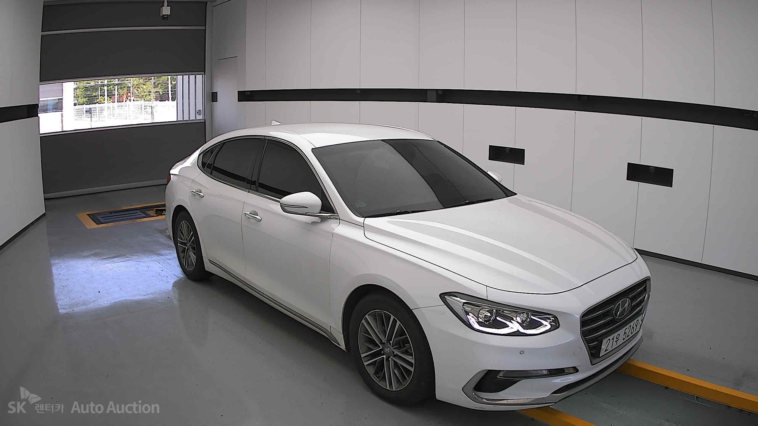 2018 - hyundai grandeur