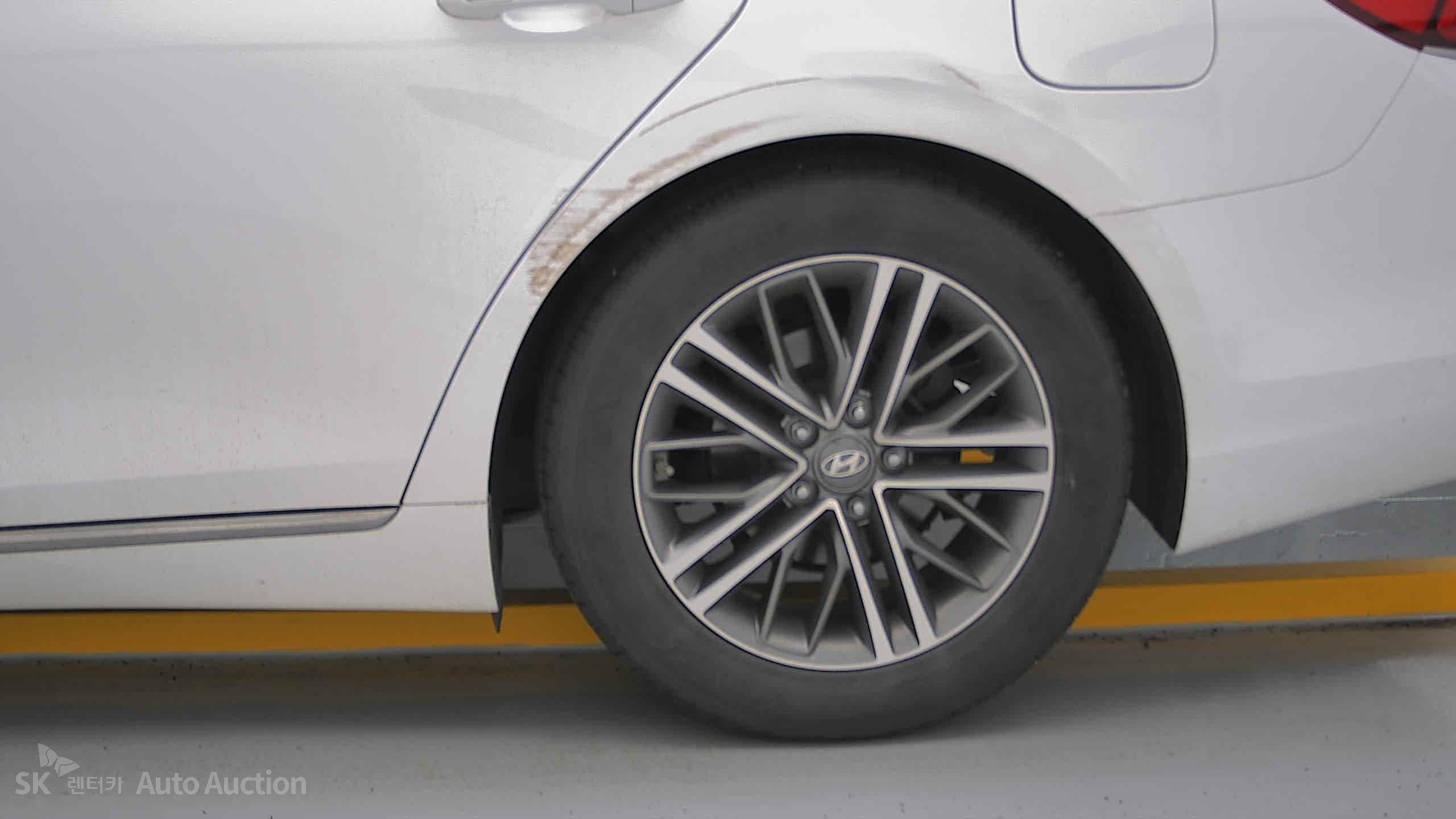 2018 - hyundai grandeur