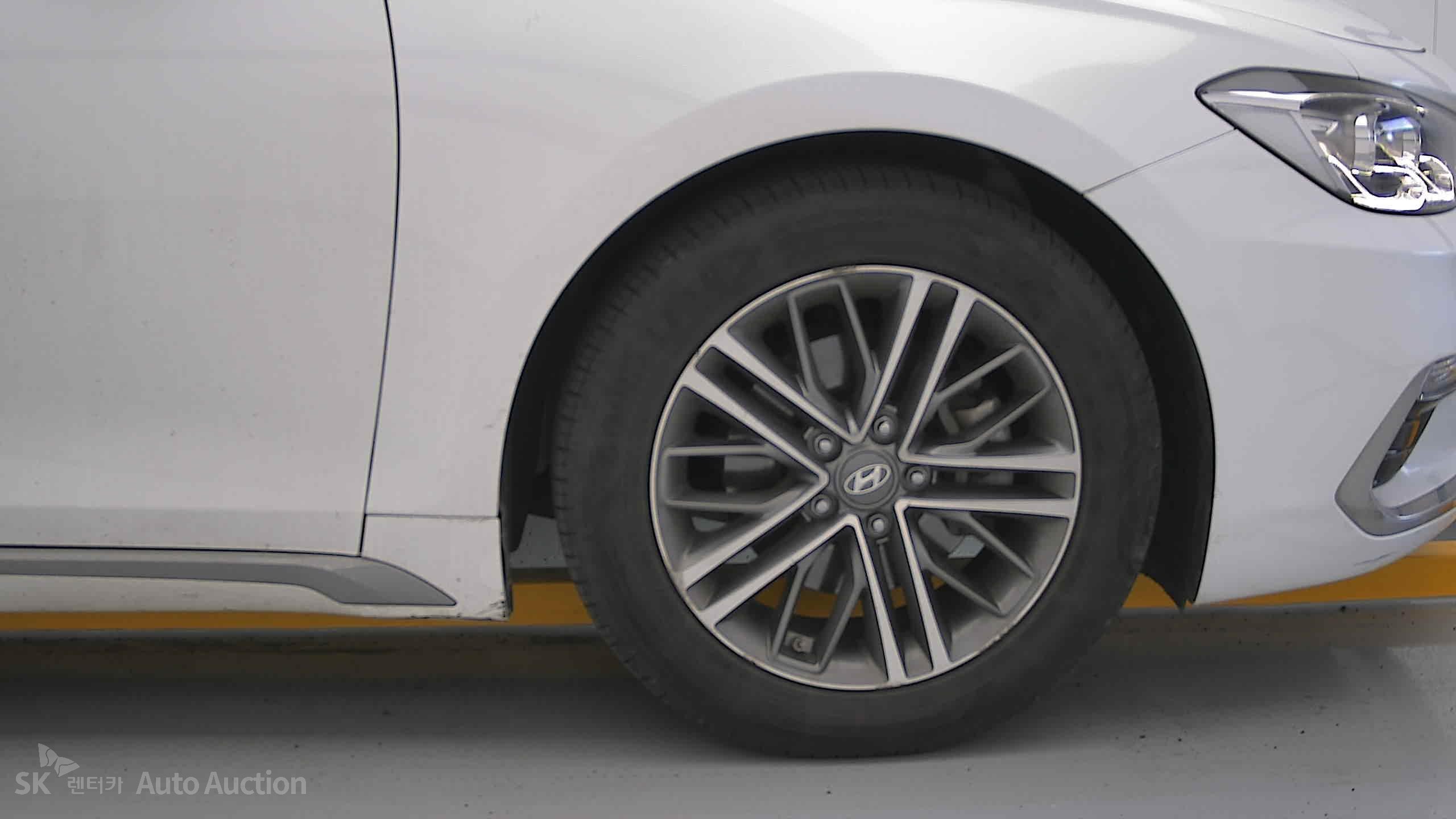 2018 - hyundai grandeur