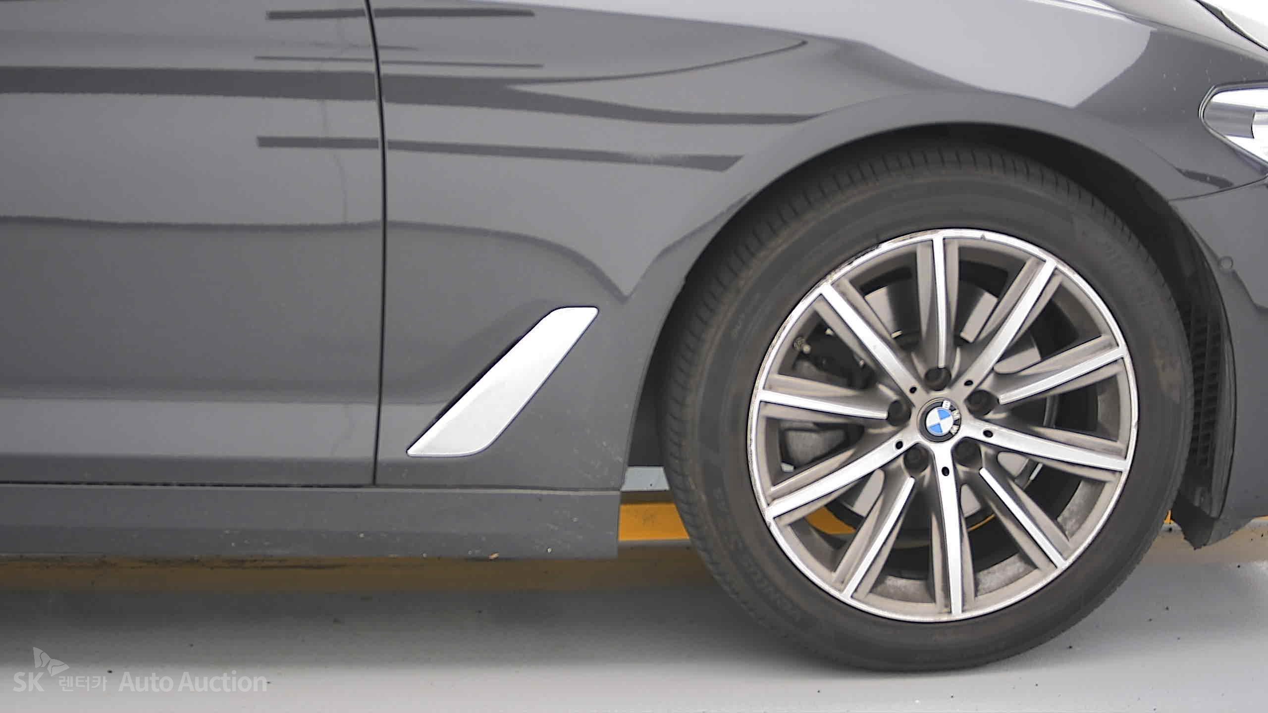 2019 - bmw m5