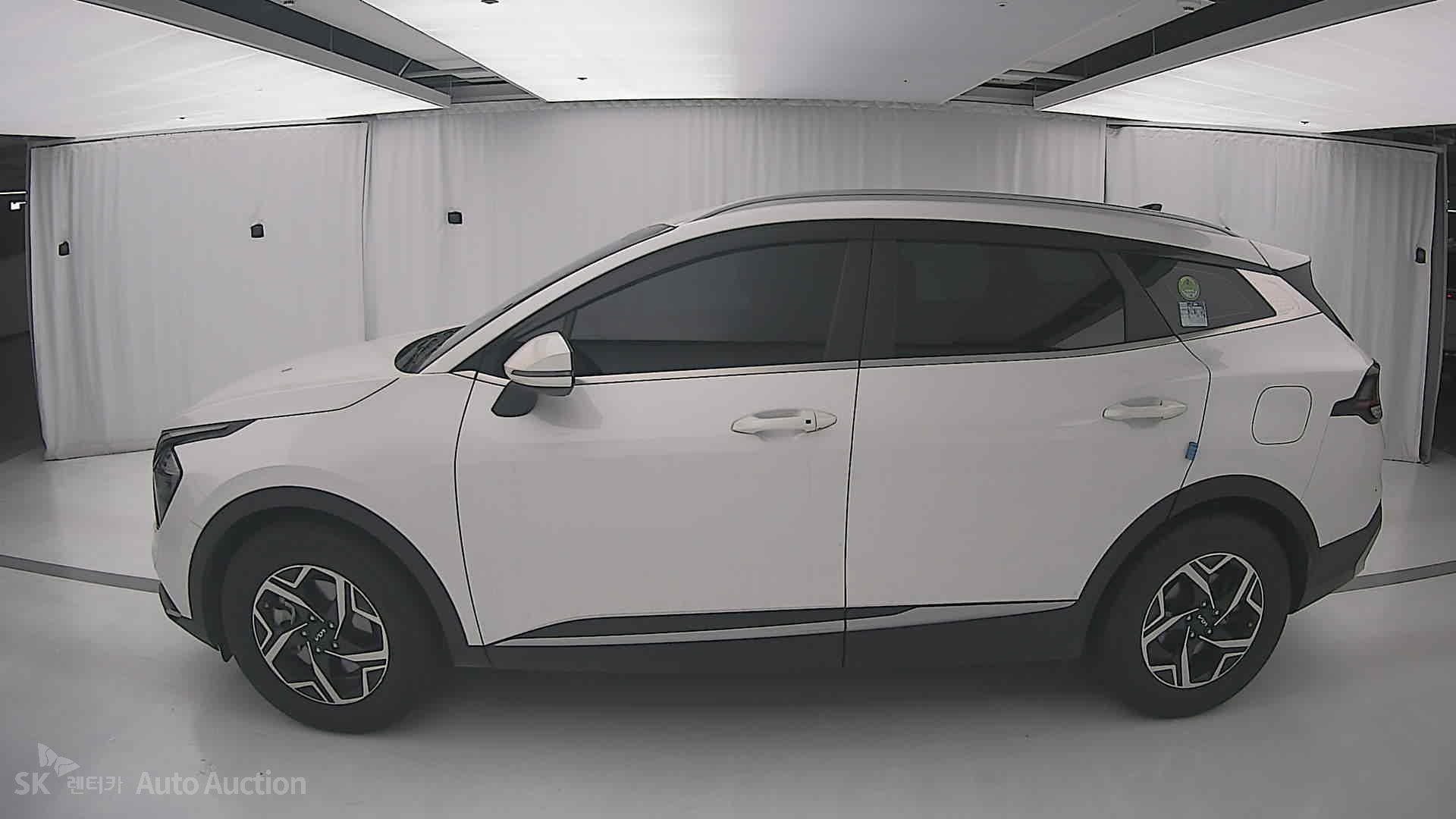 2023 - kia sportage