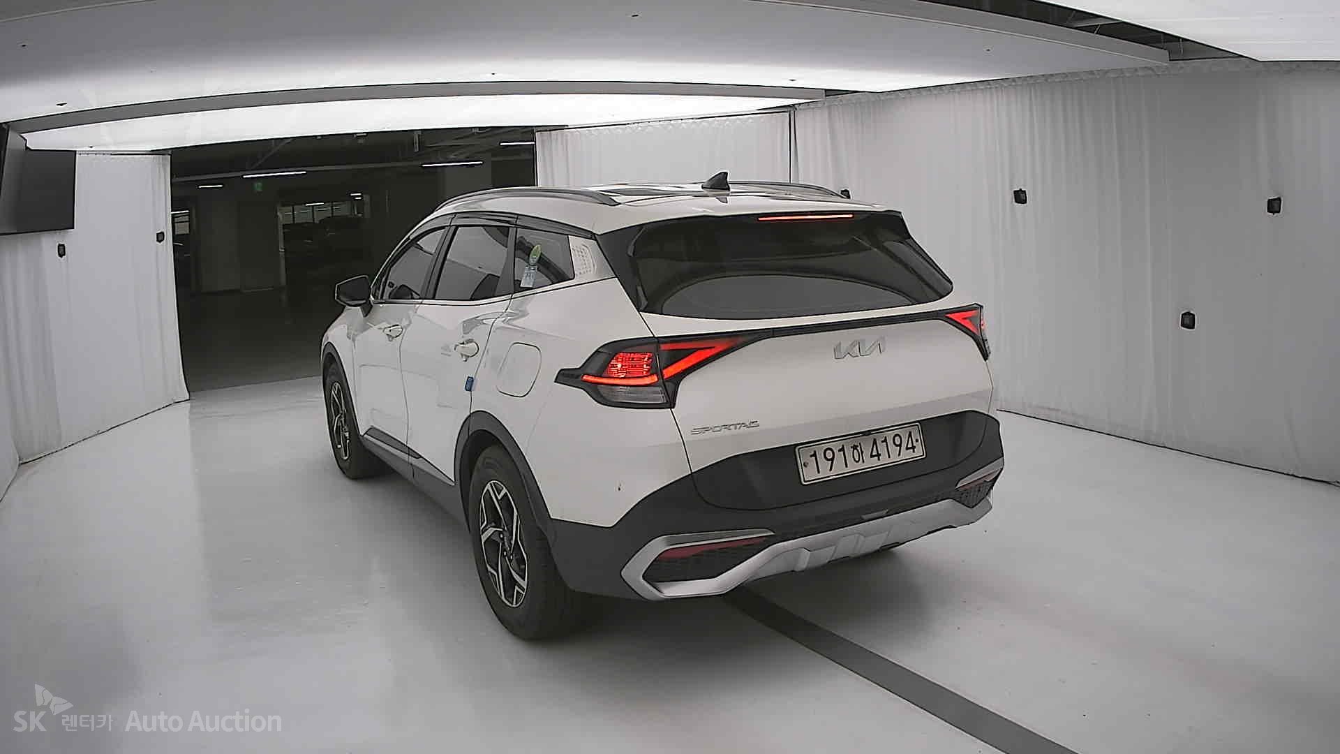 2023 - kia sportage