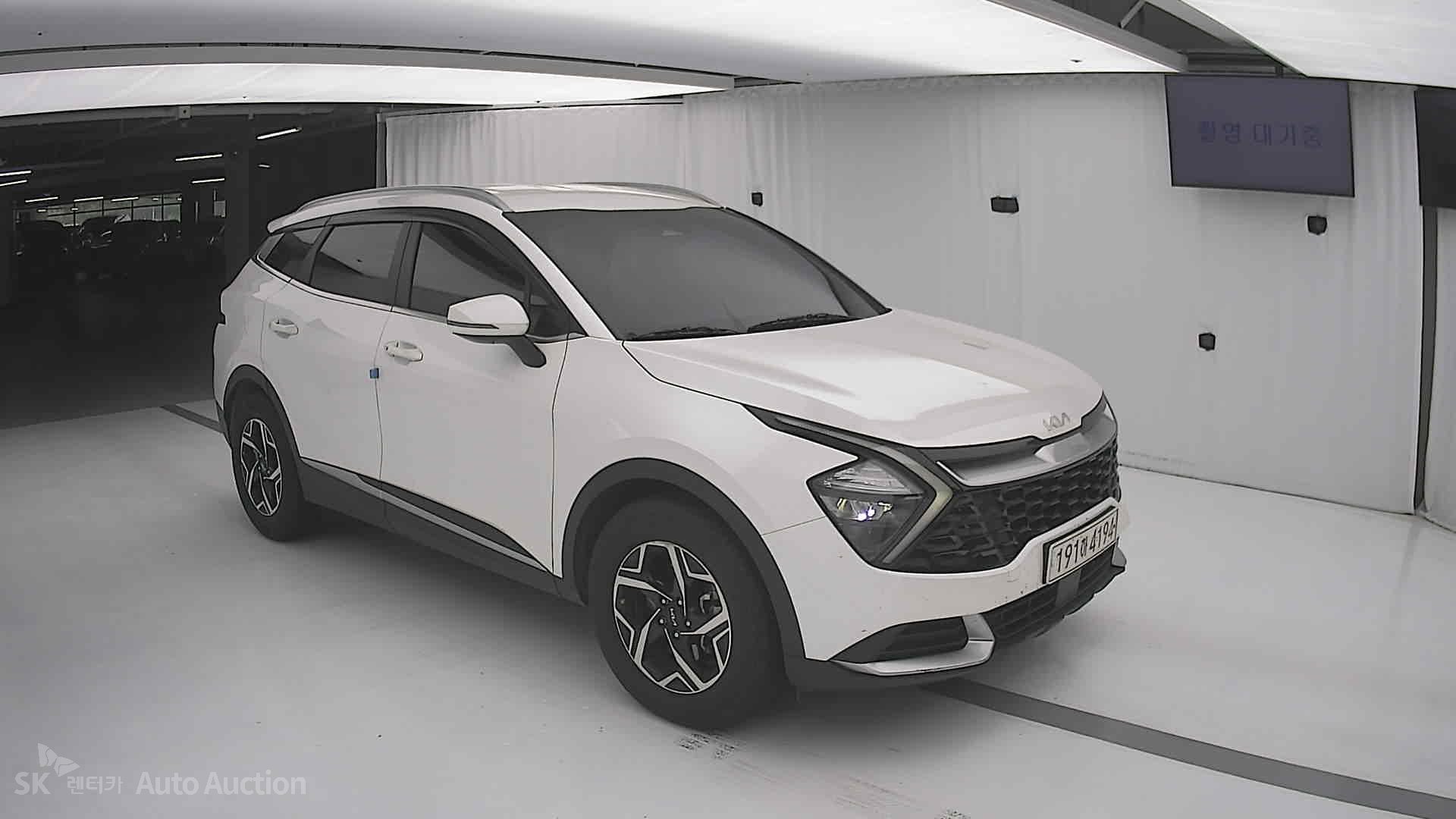 2023 - kia sportage