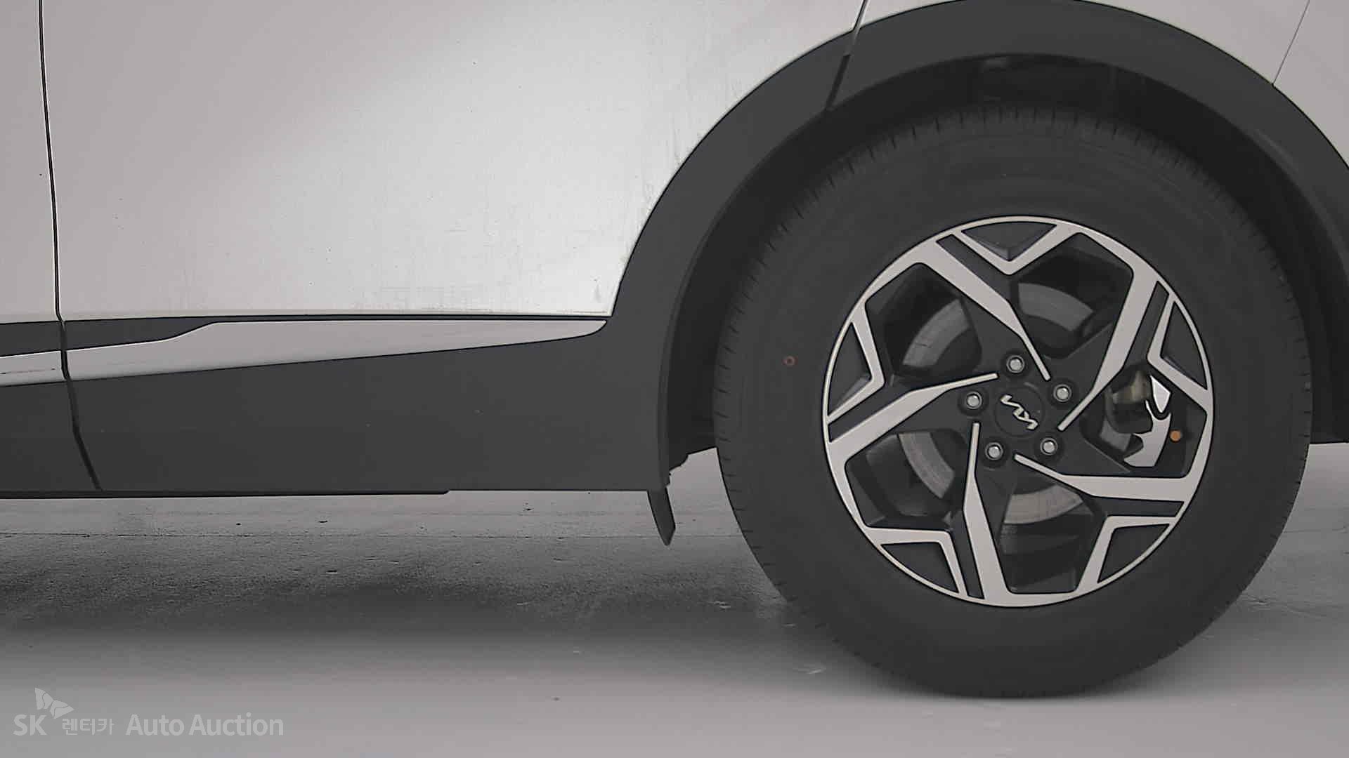 2023 - kia sportage
