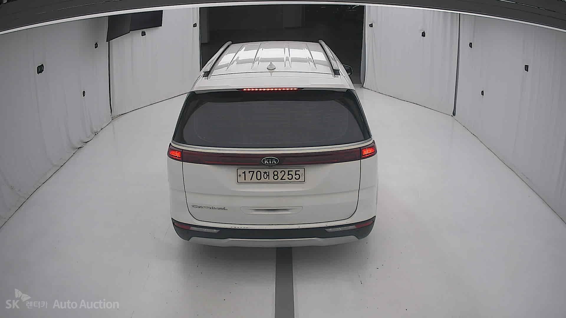 2021 - kia carnival