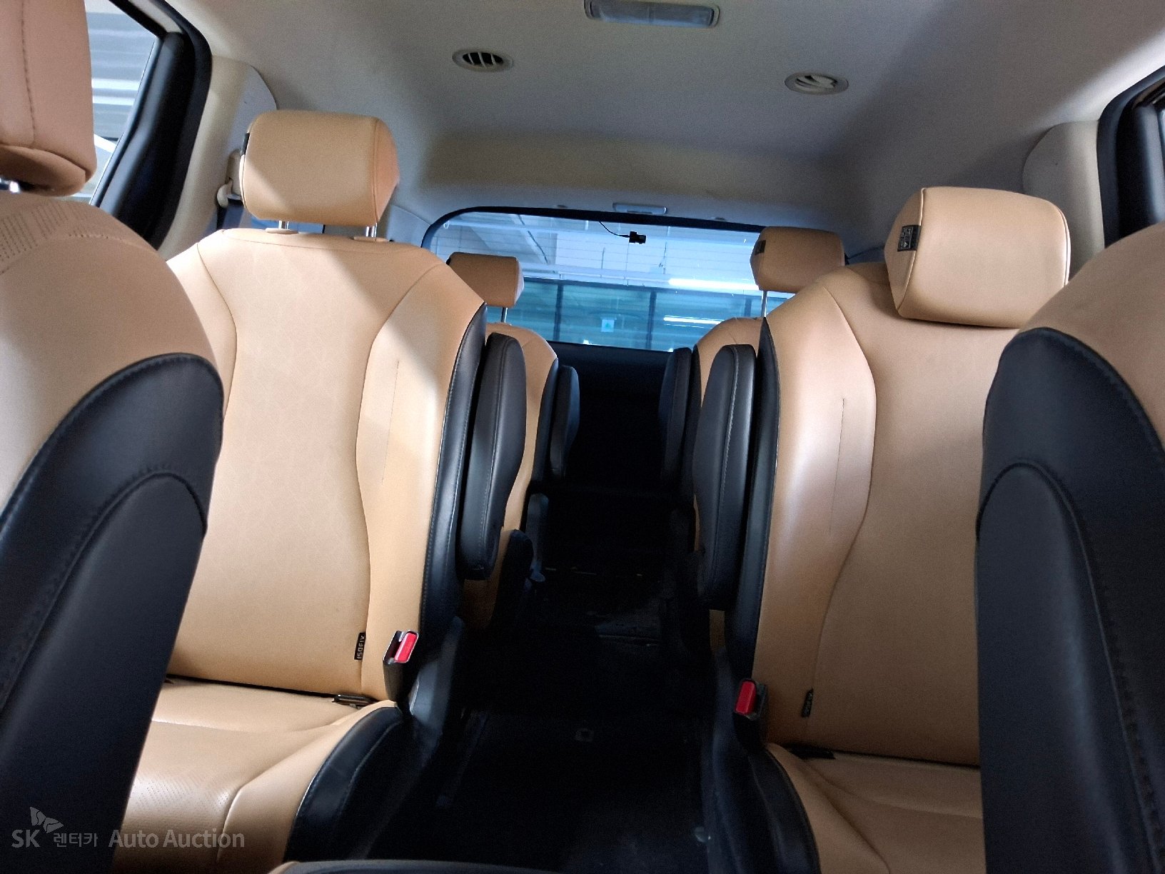 2021 - kia carnival