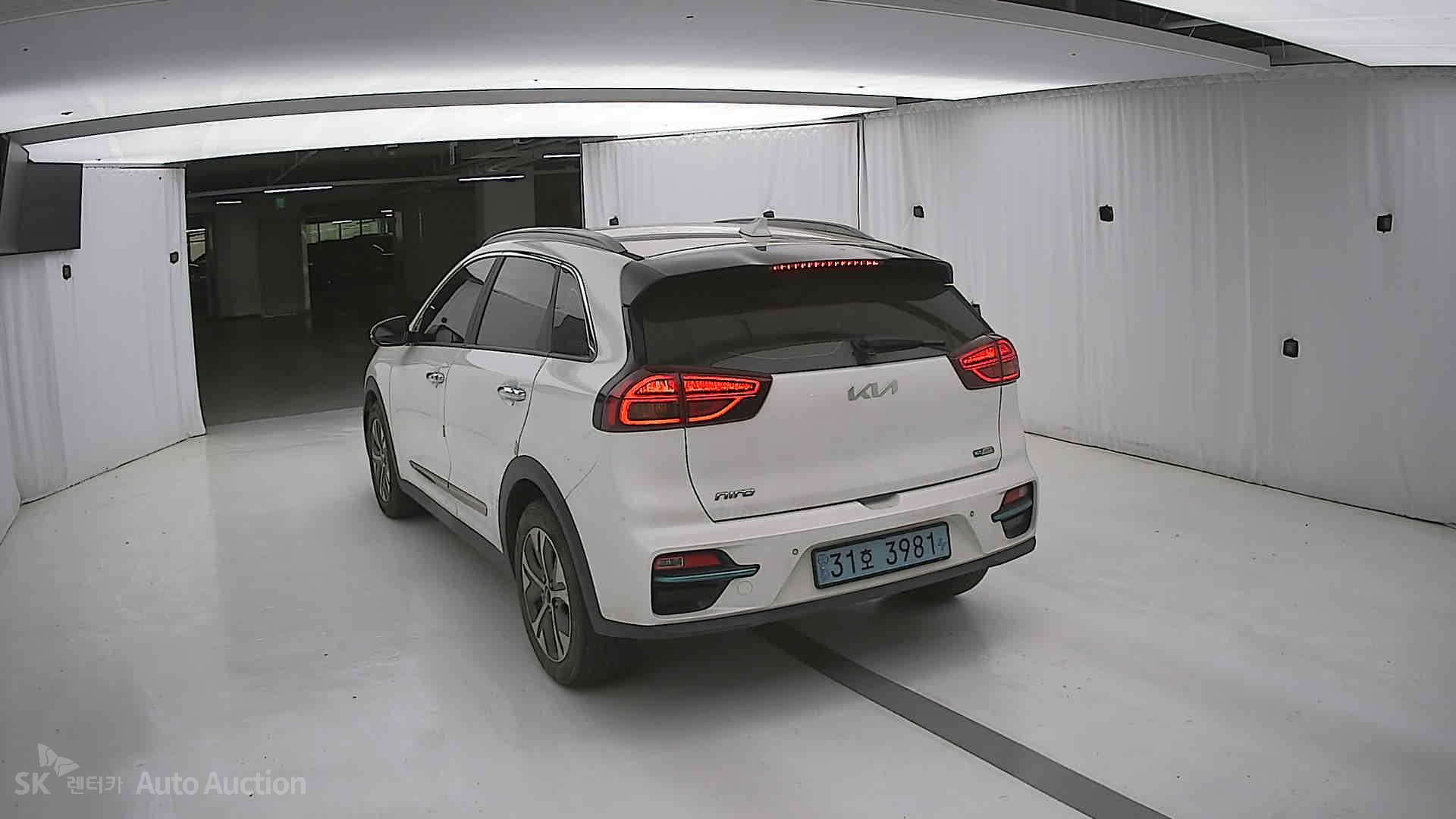 2022 - kia niro