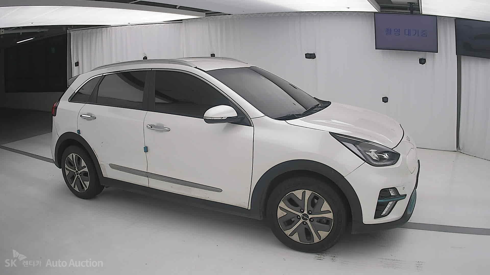 2022 - kia niro