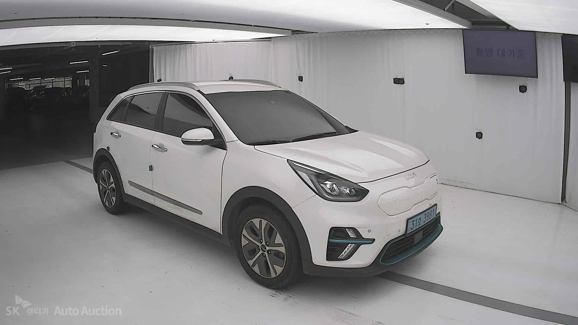 2022 - kia niro