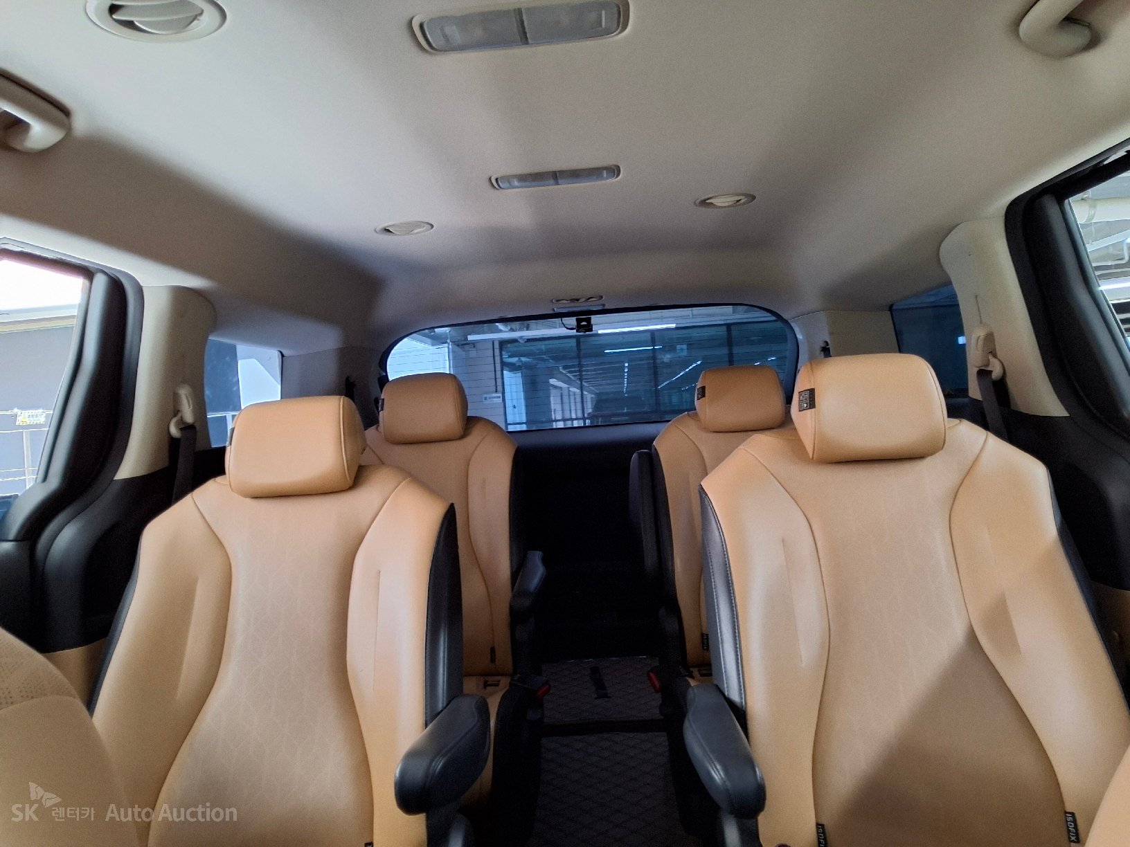 2023 - kia carnival