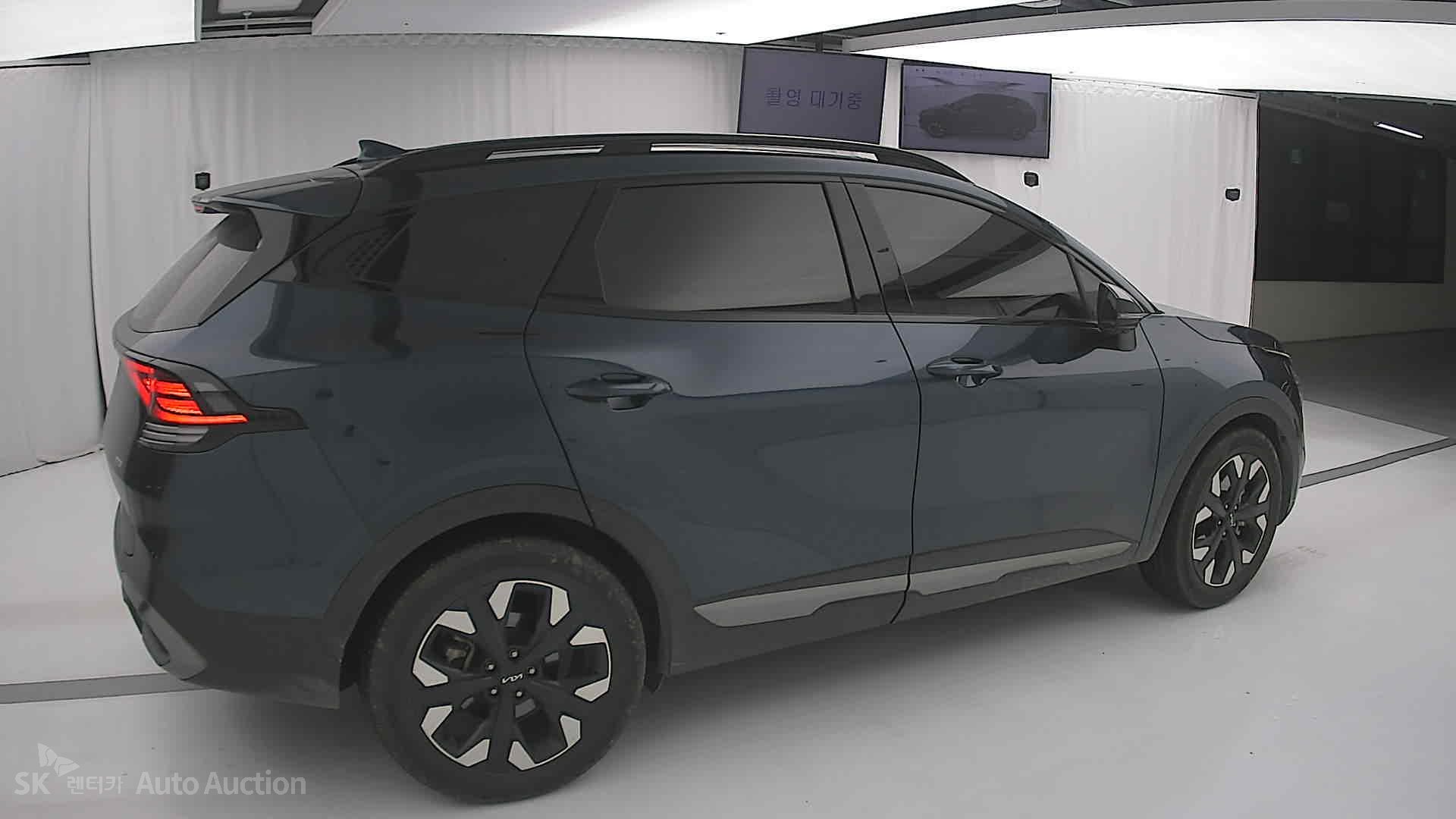 2023 - kia sportage