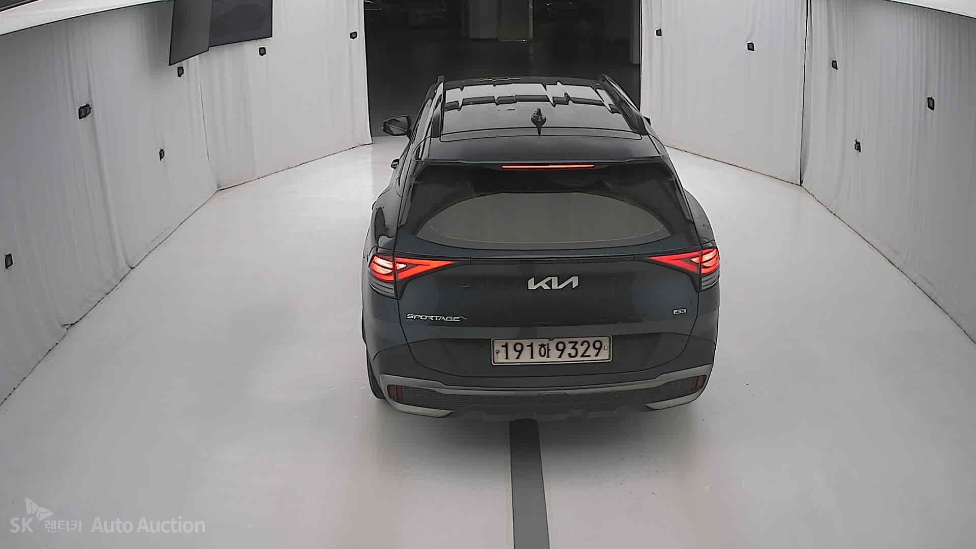 2023 - kia sportage