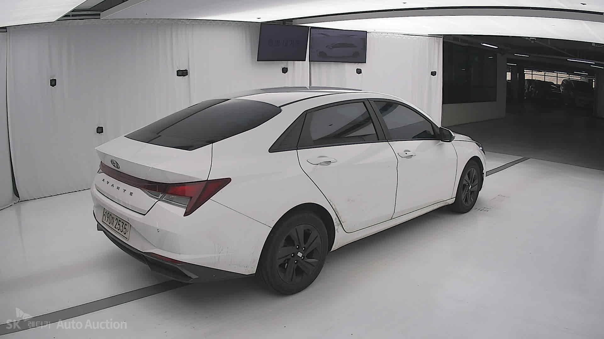 2023 - hyundai avante