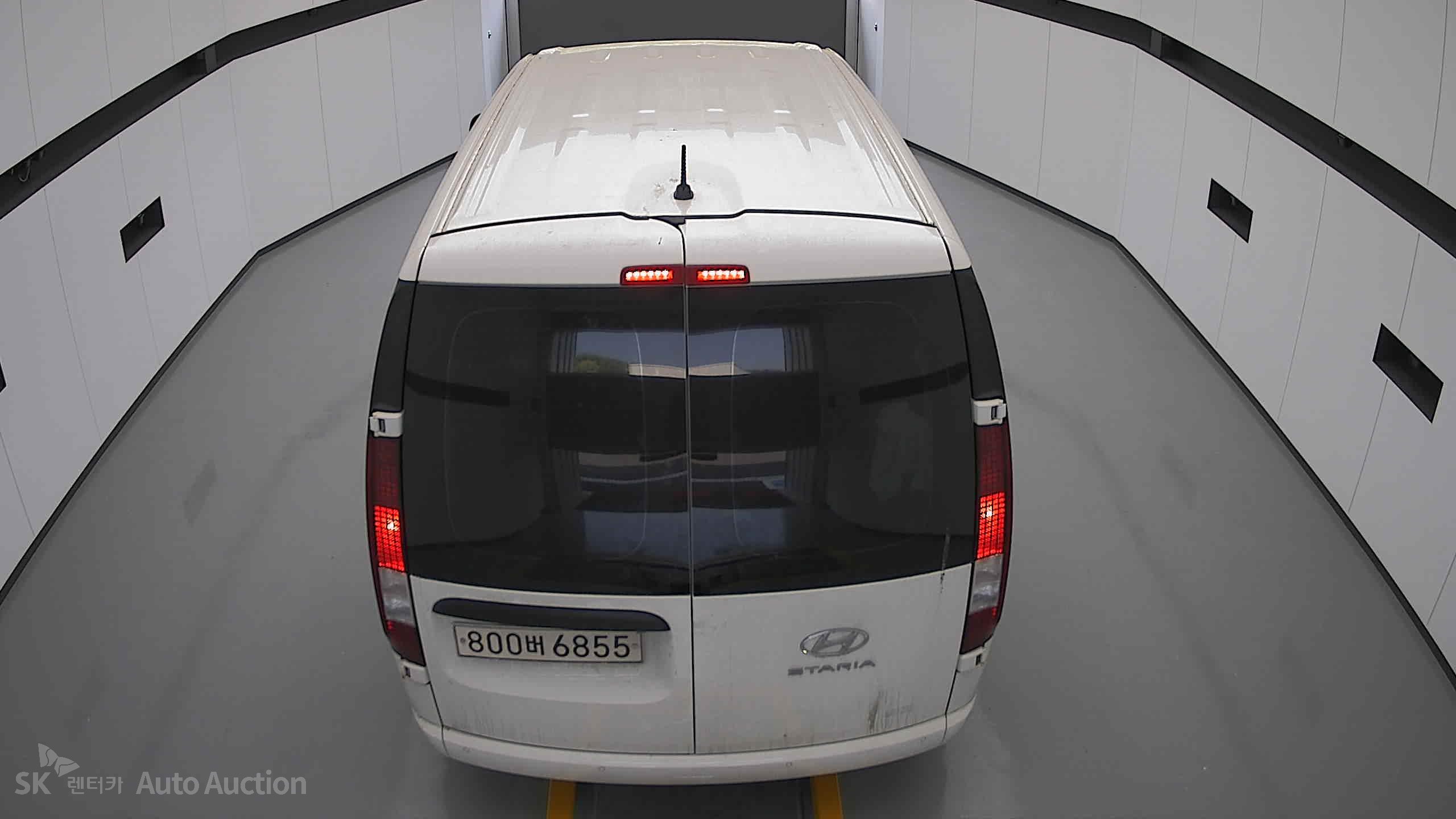 2022 - hyundai staria