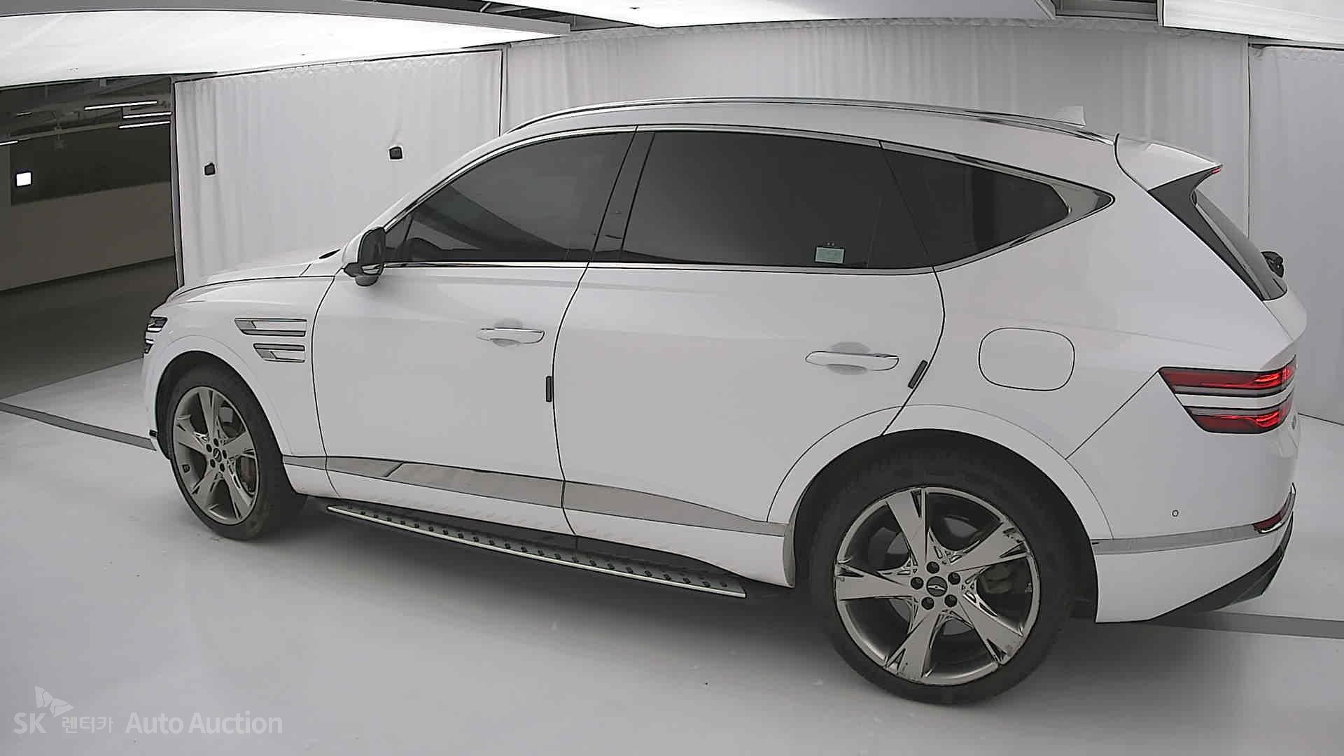 2022 - genesis gv80