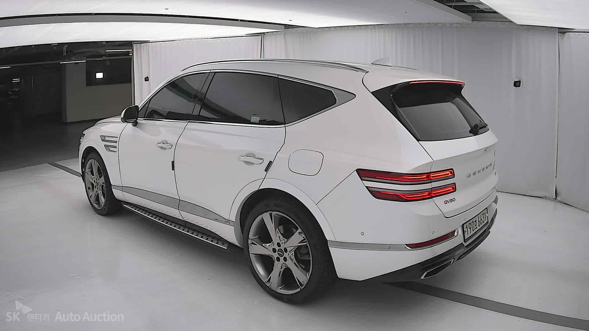 2022 - genesis gv80