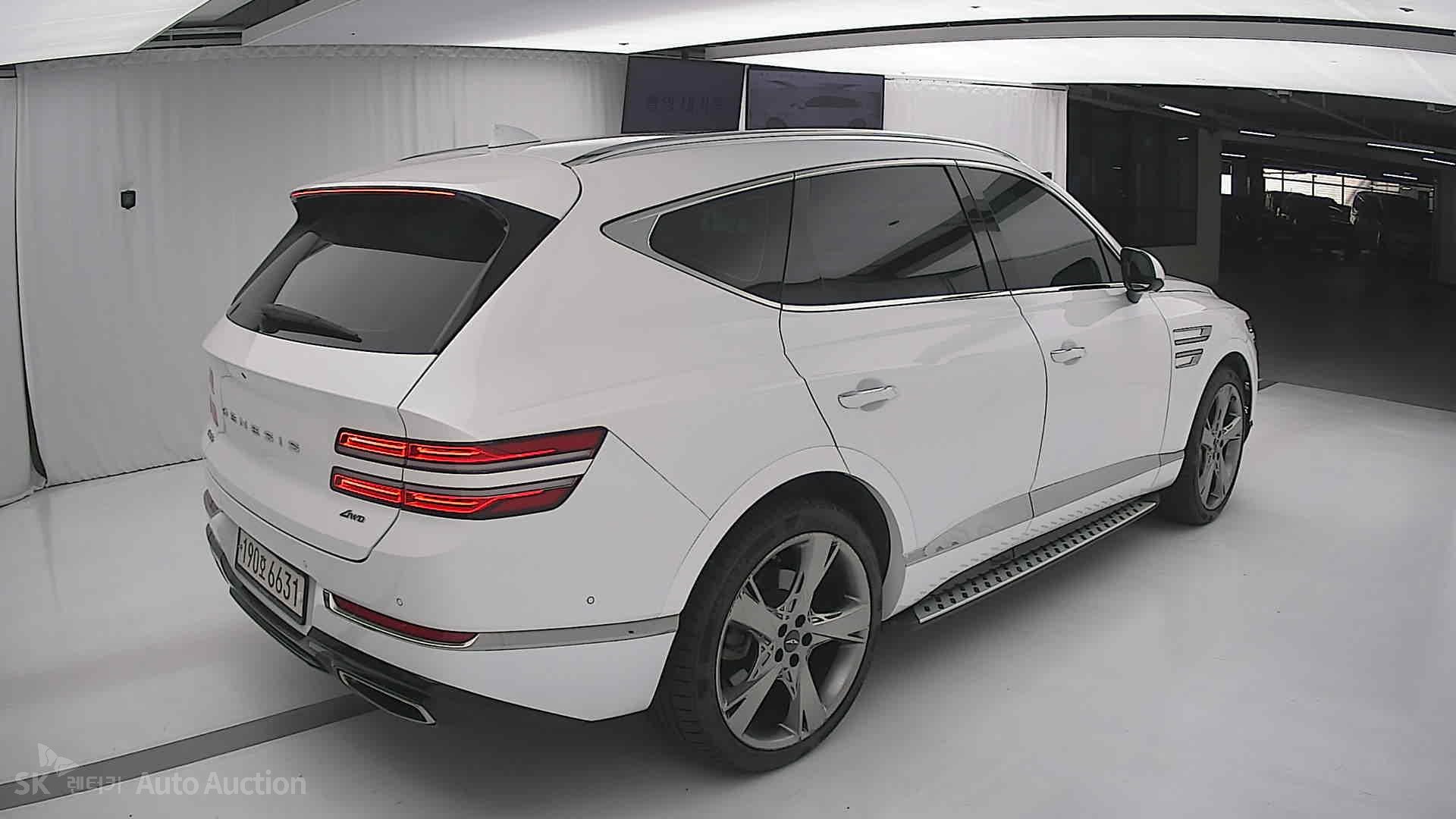 2022 - genesis gv80