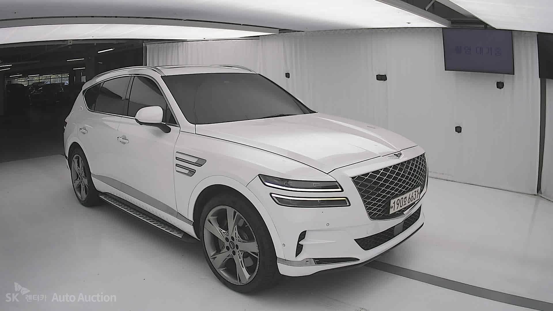 2022 - genesis gv80