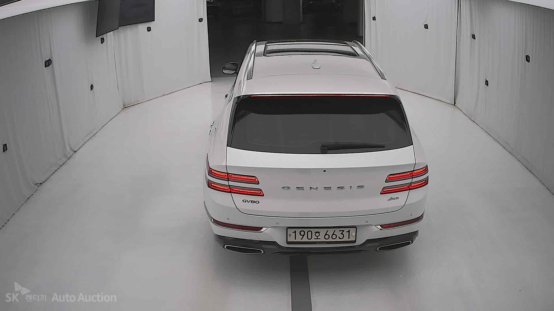 2022 - genesis gv80