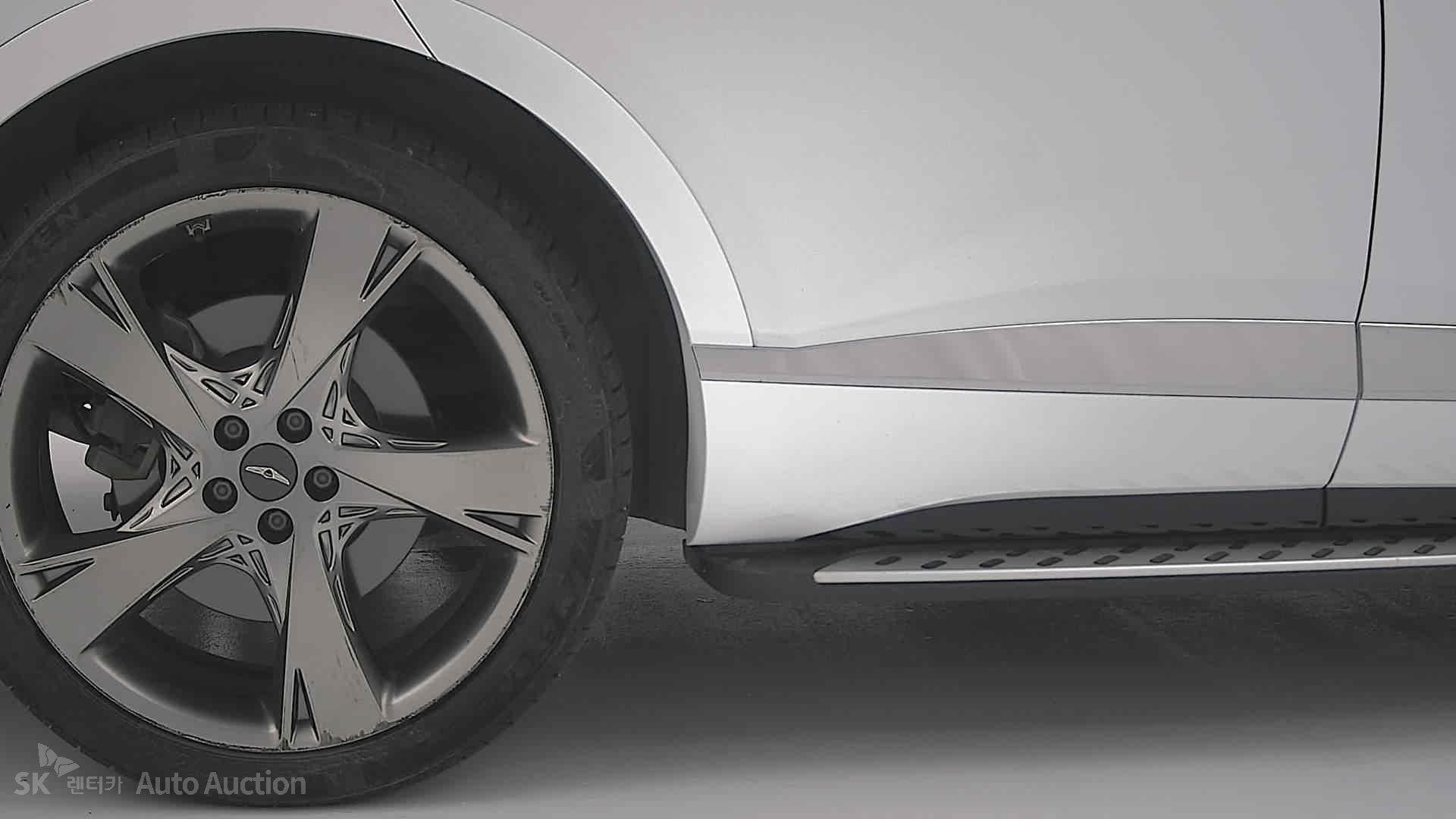 2022 - genesis gv80