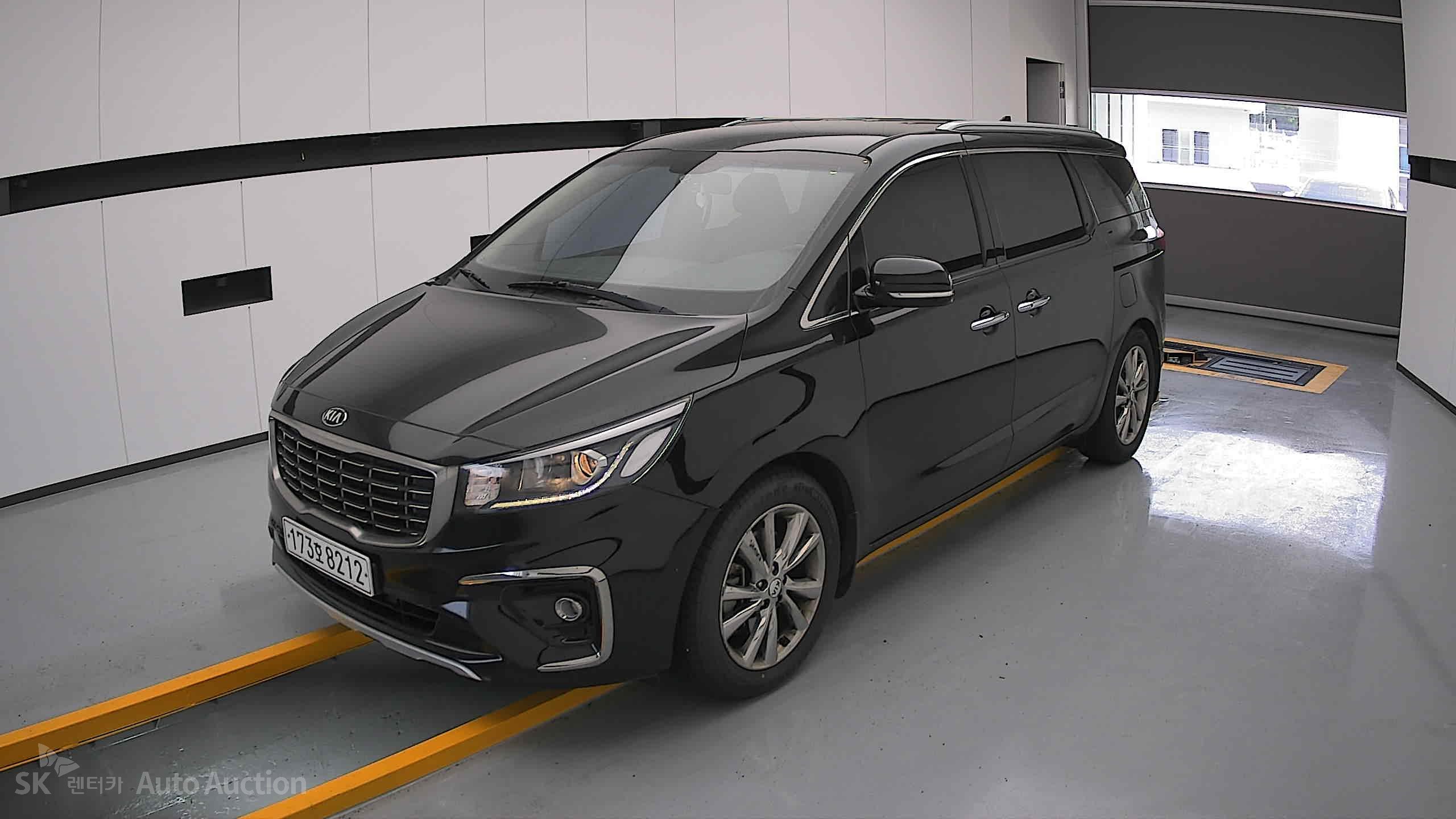 2020 - kia carnival