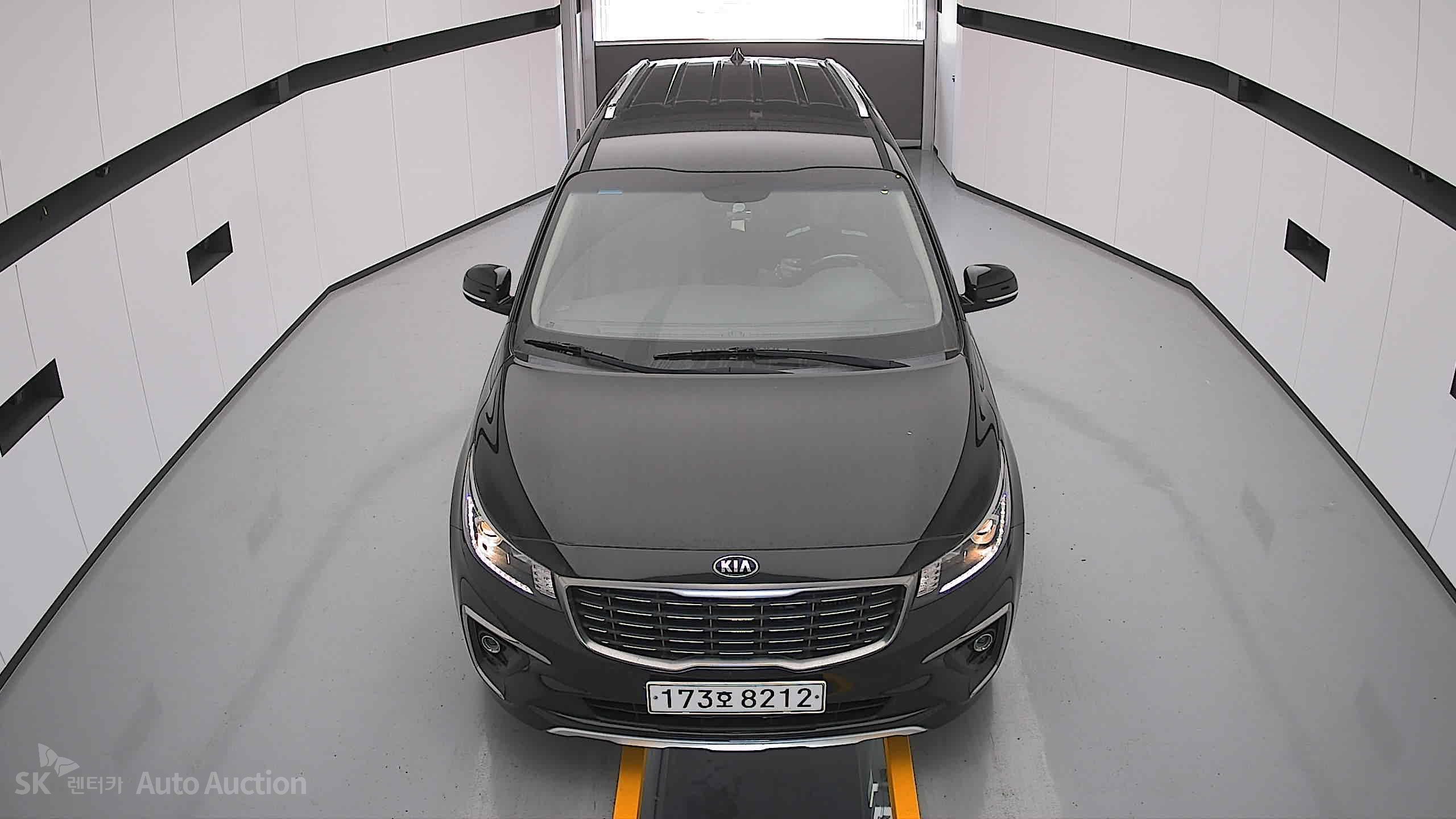 2020 - kia carnival
