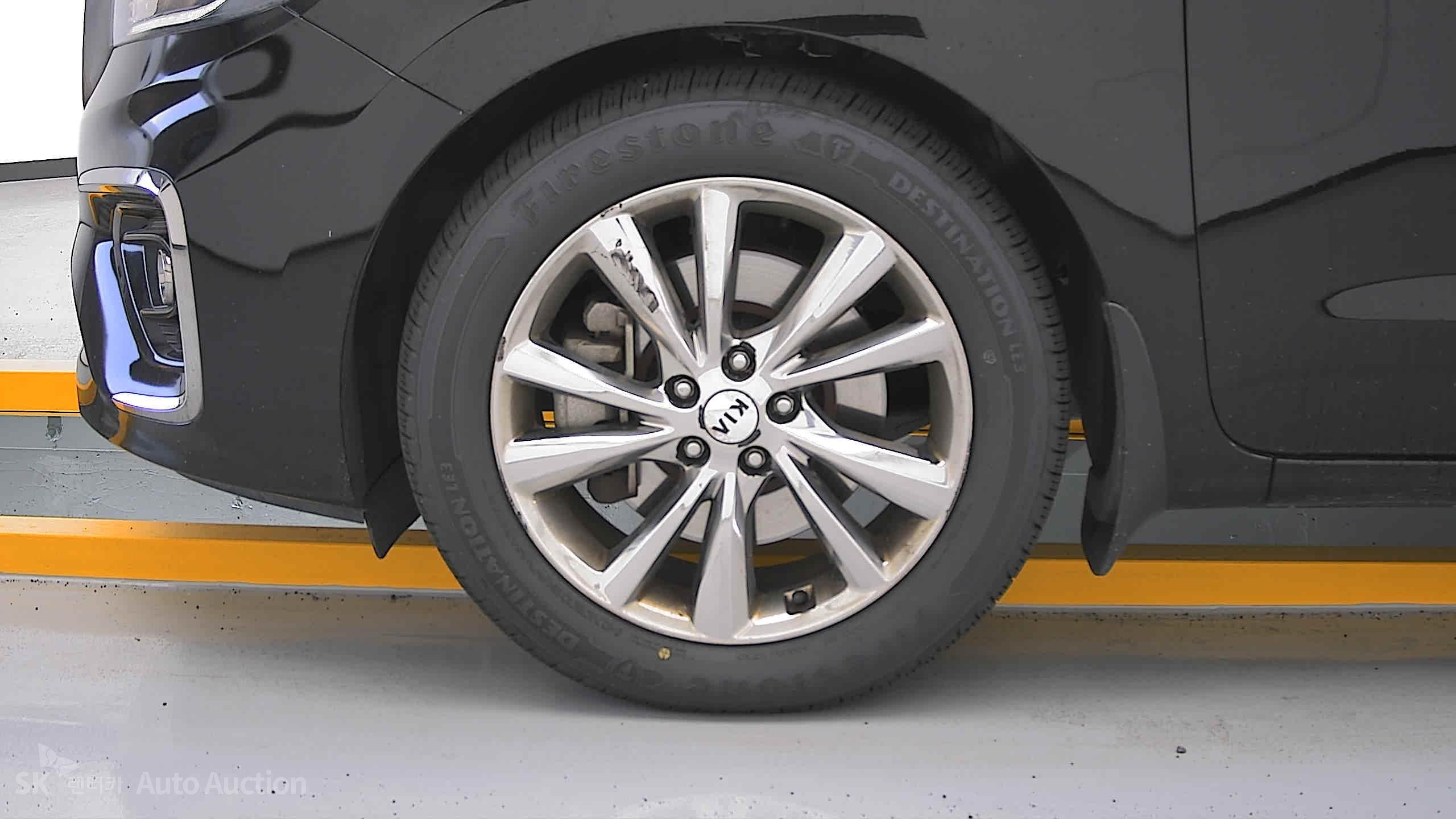 2020 - kia carnival