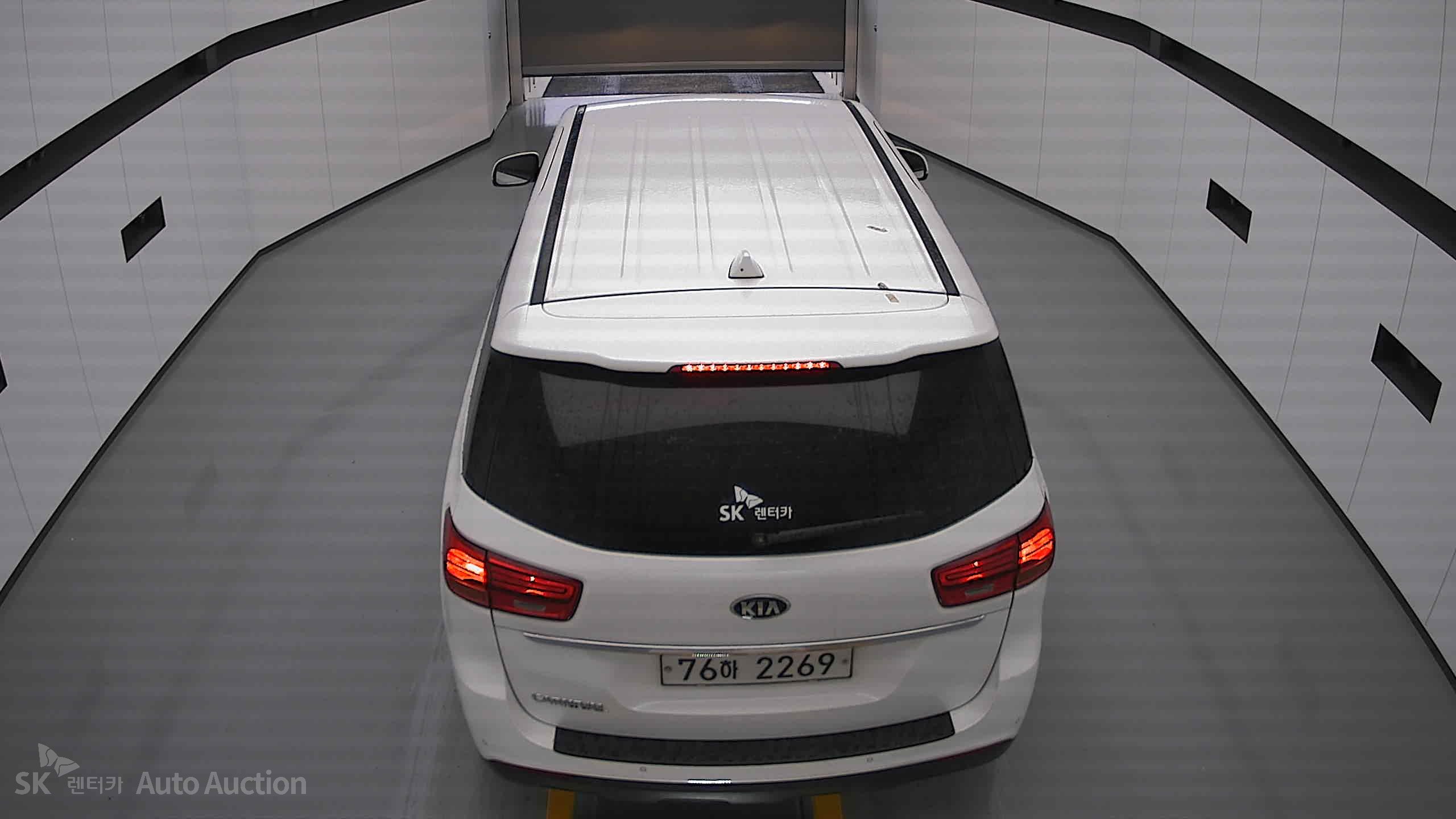 2020 - kia carnival
