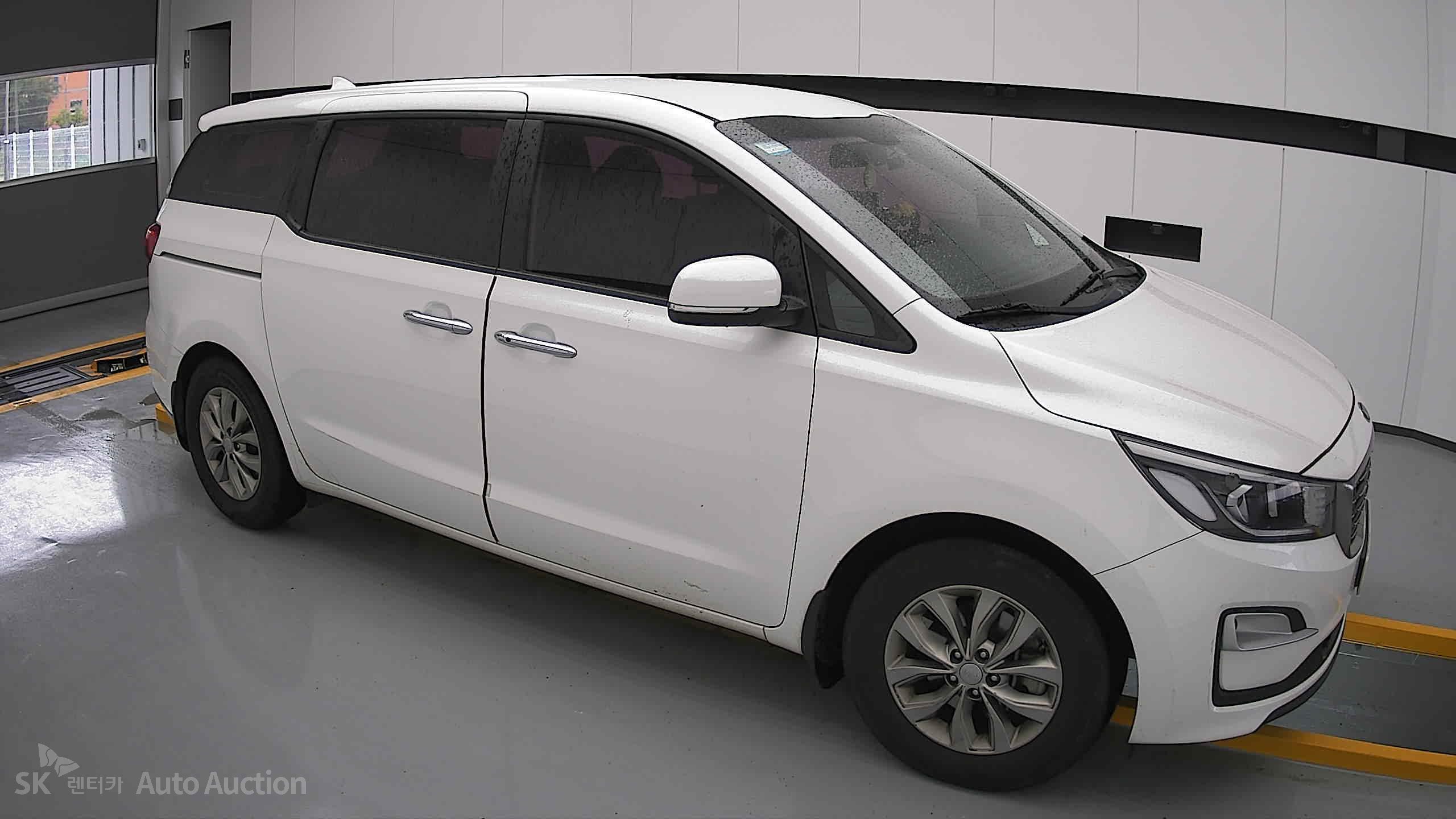 2020 - kia carnival