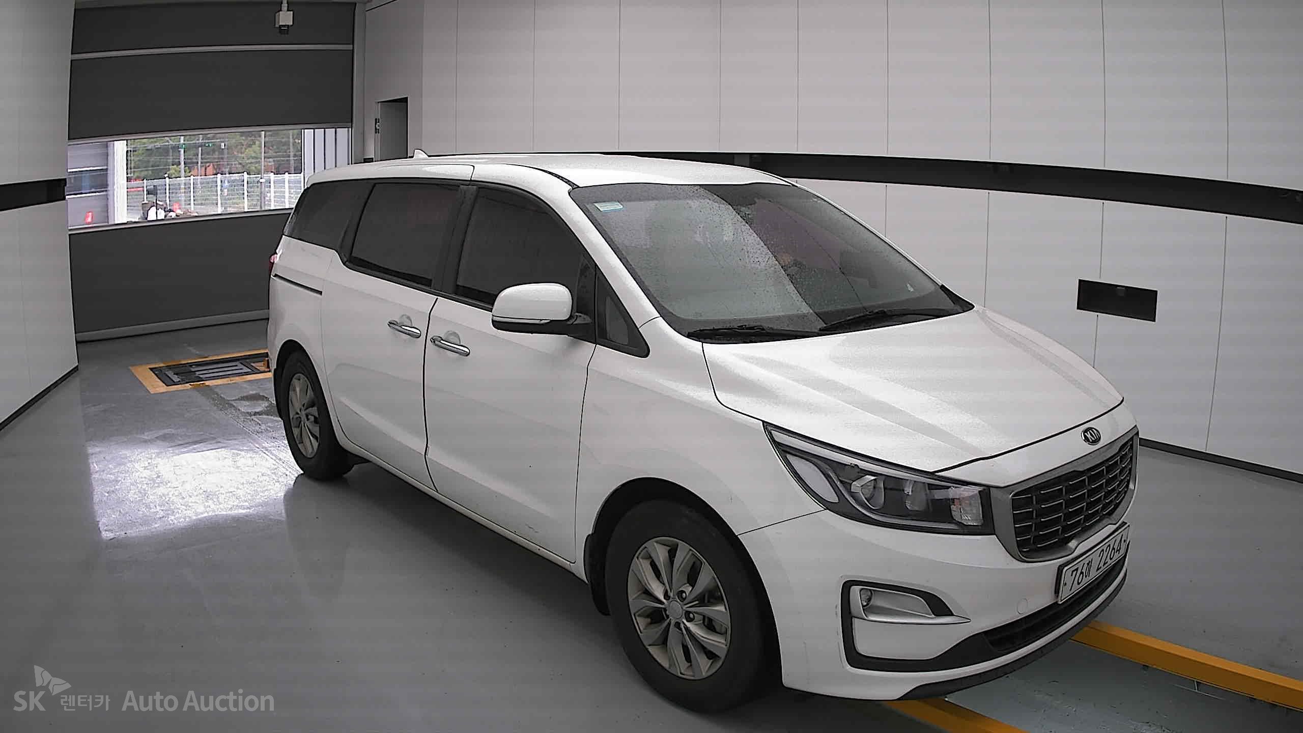 2020 - kia carnival