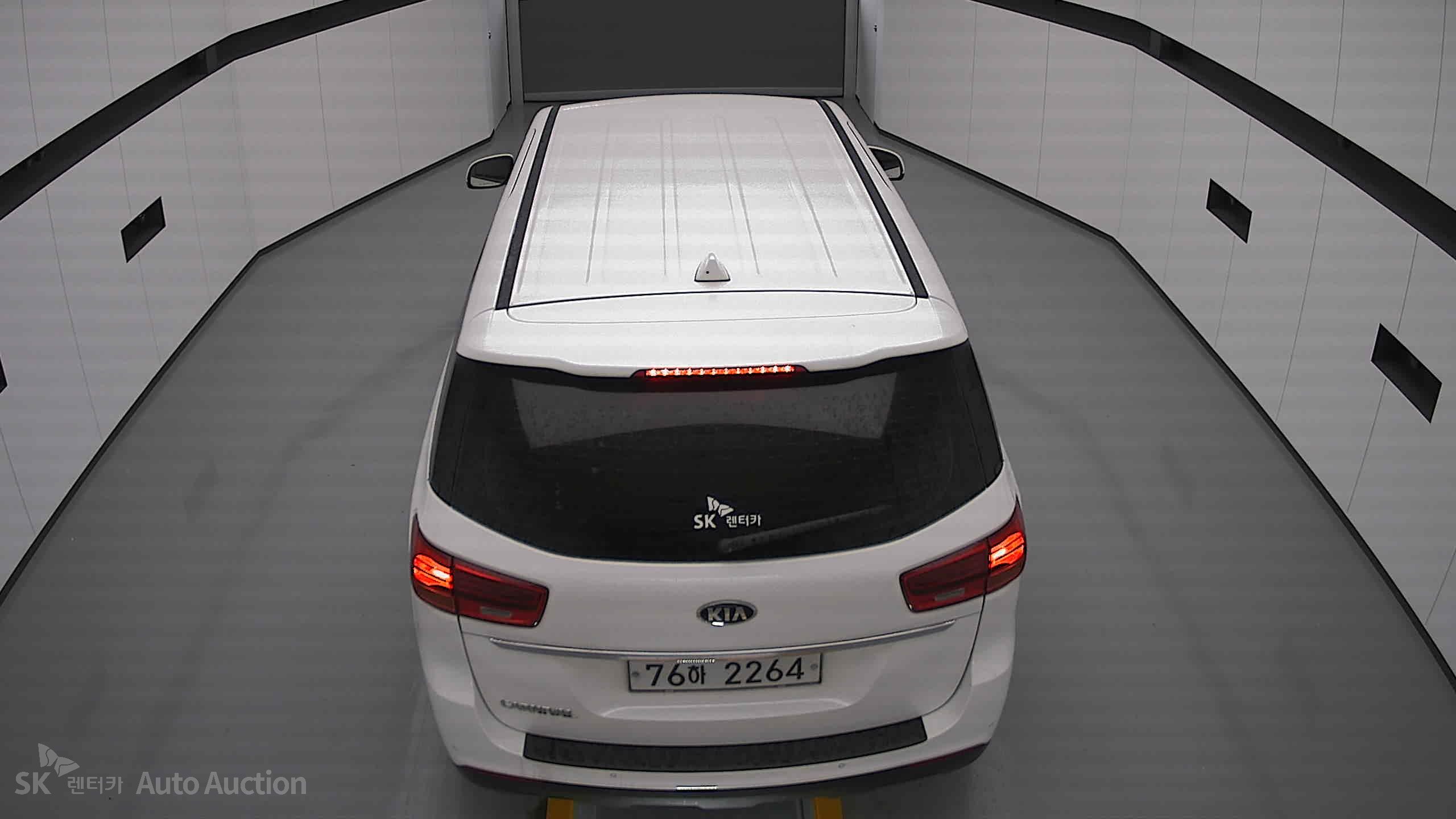 2020 - kia carnival