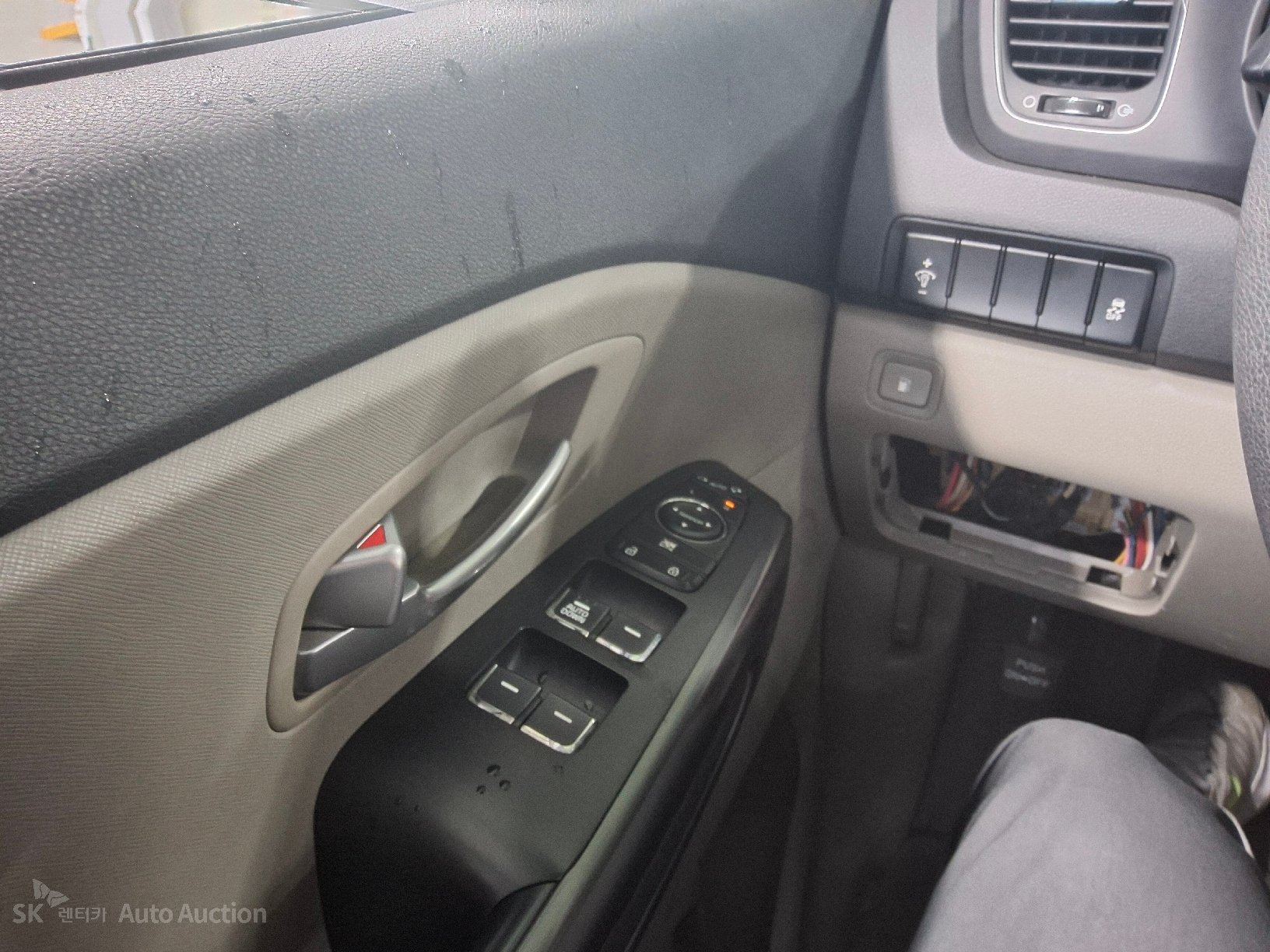 2020 - kia carnival