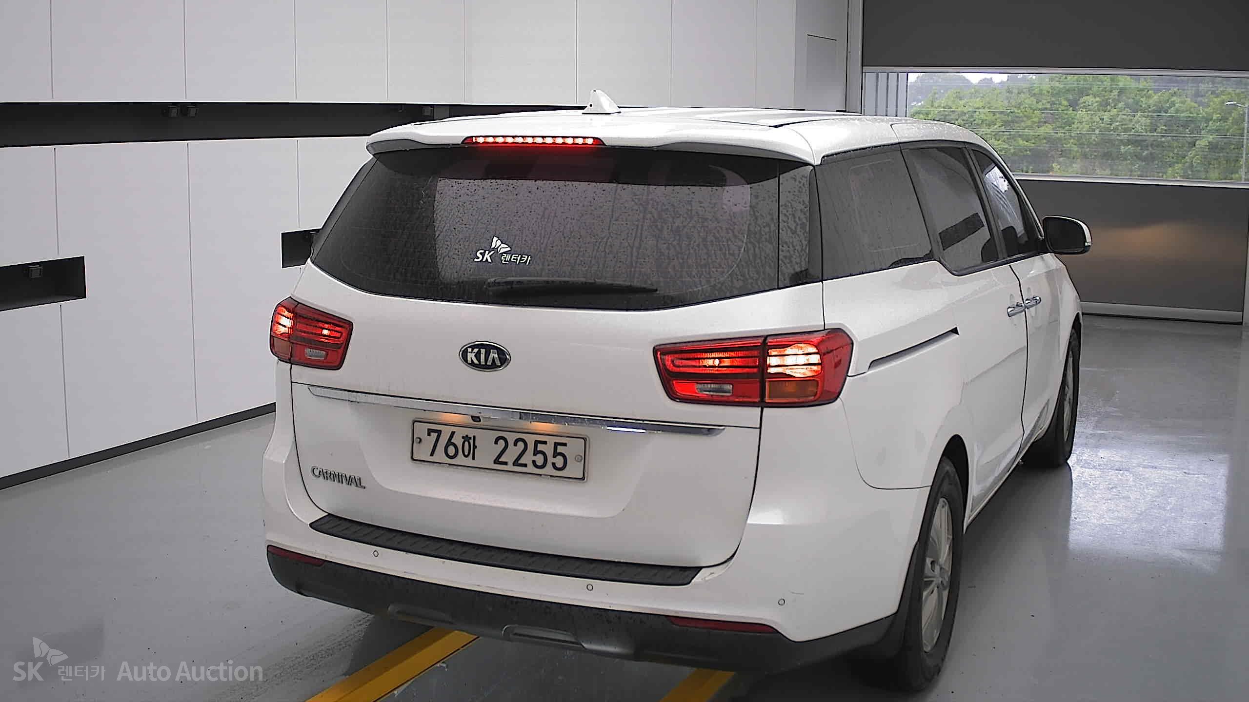 2020 - kia carnival