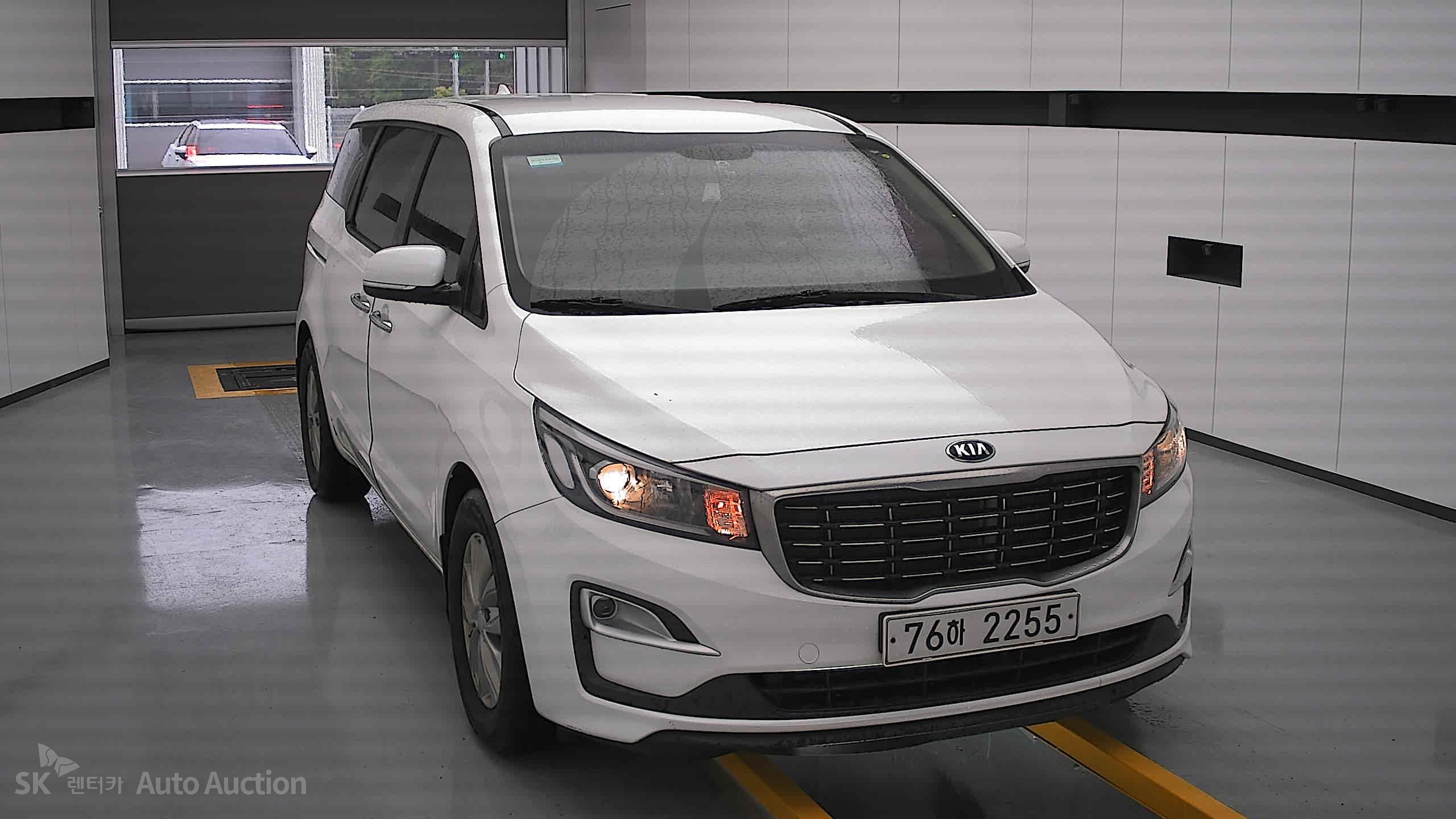 2020 - kia carnival