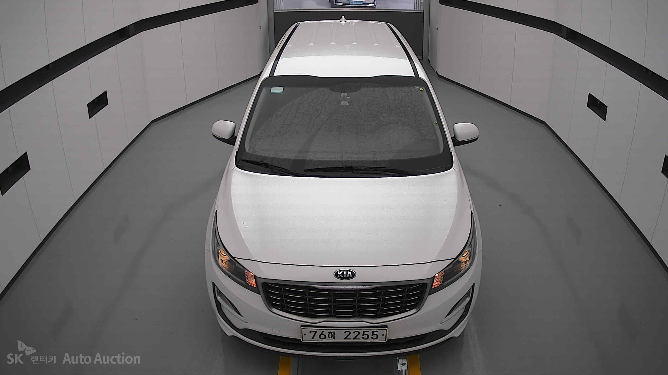 2020 - kia carnival