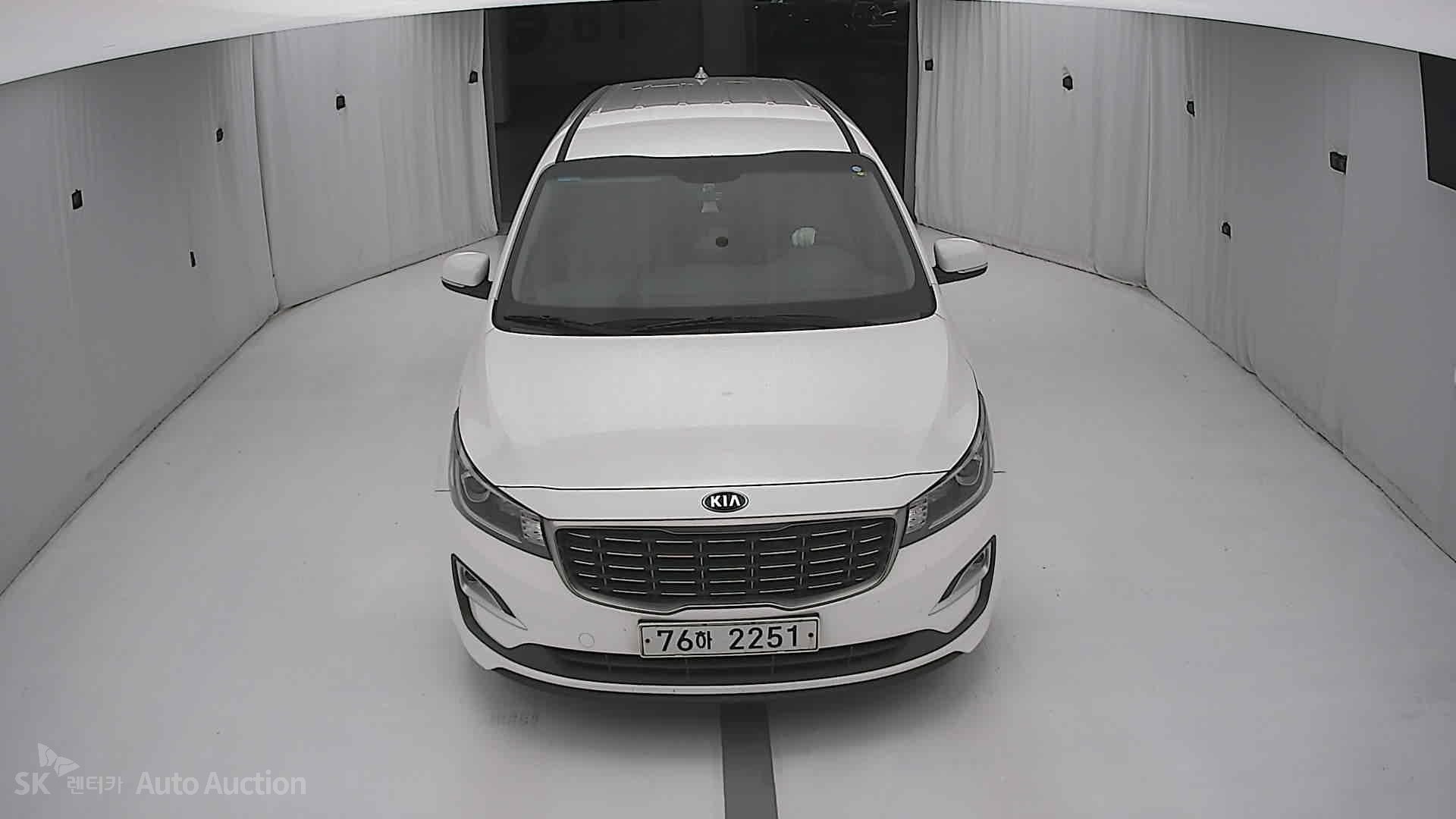 2020 - kia carnival