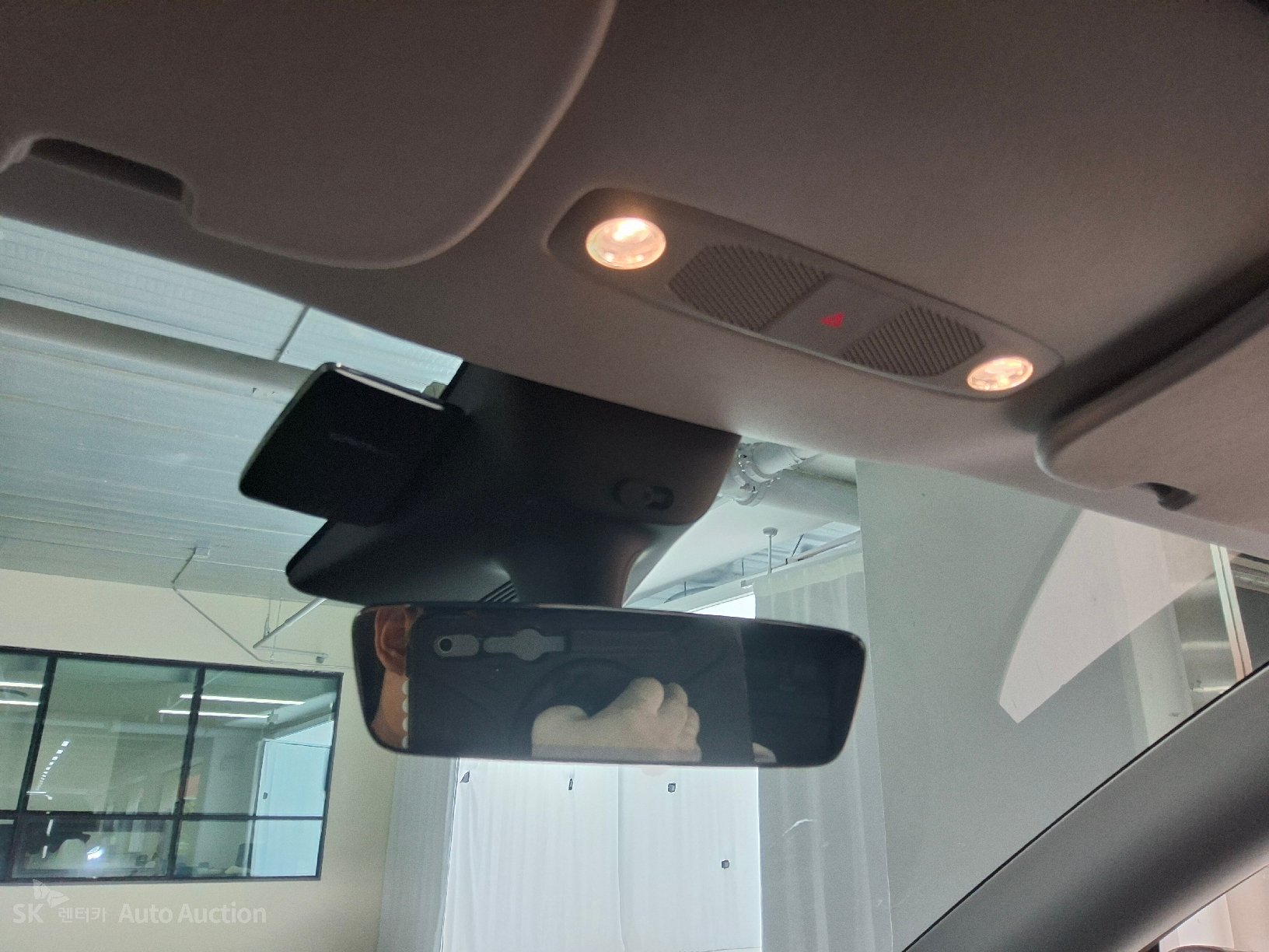2022 - tesla model y