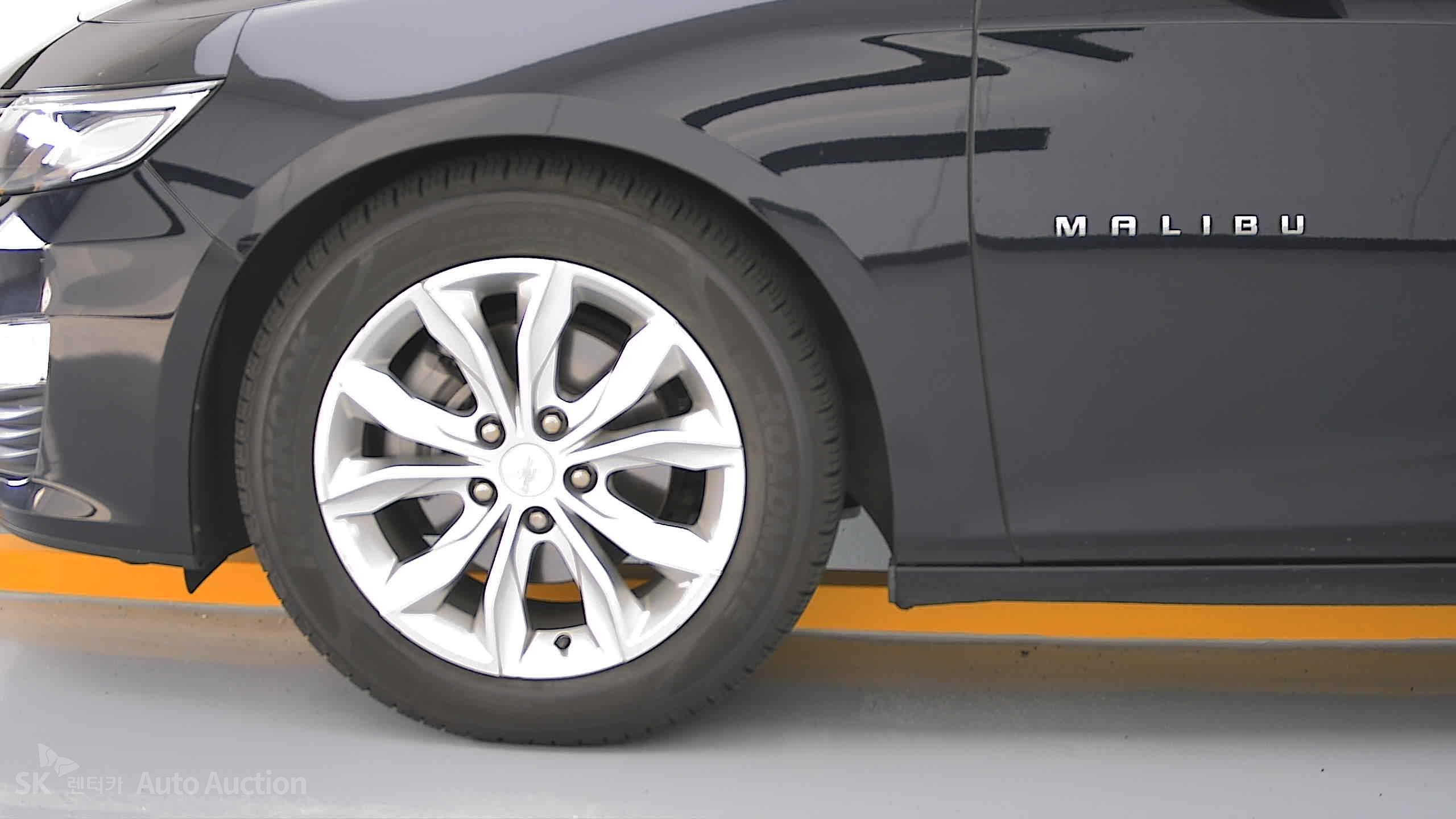 2021 - chevrolet malibu