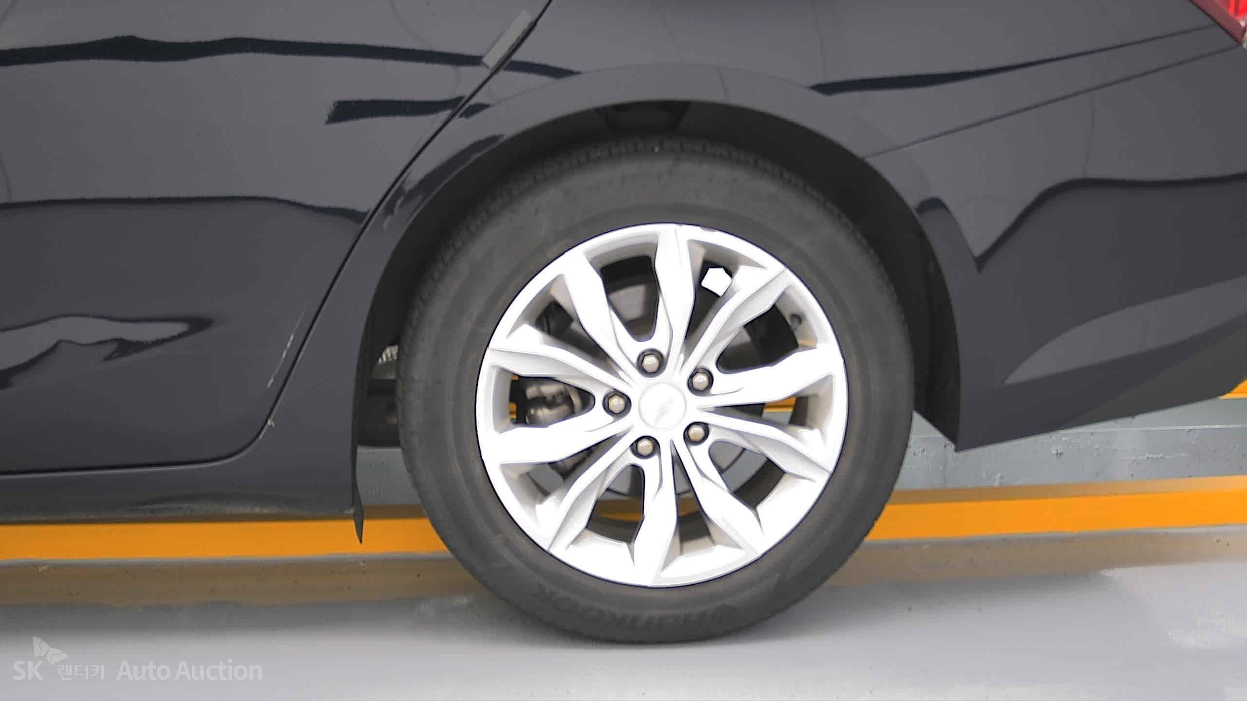 2021 - chevrolet malibu