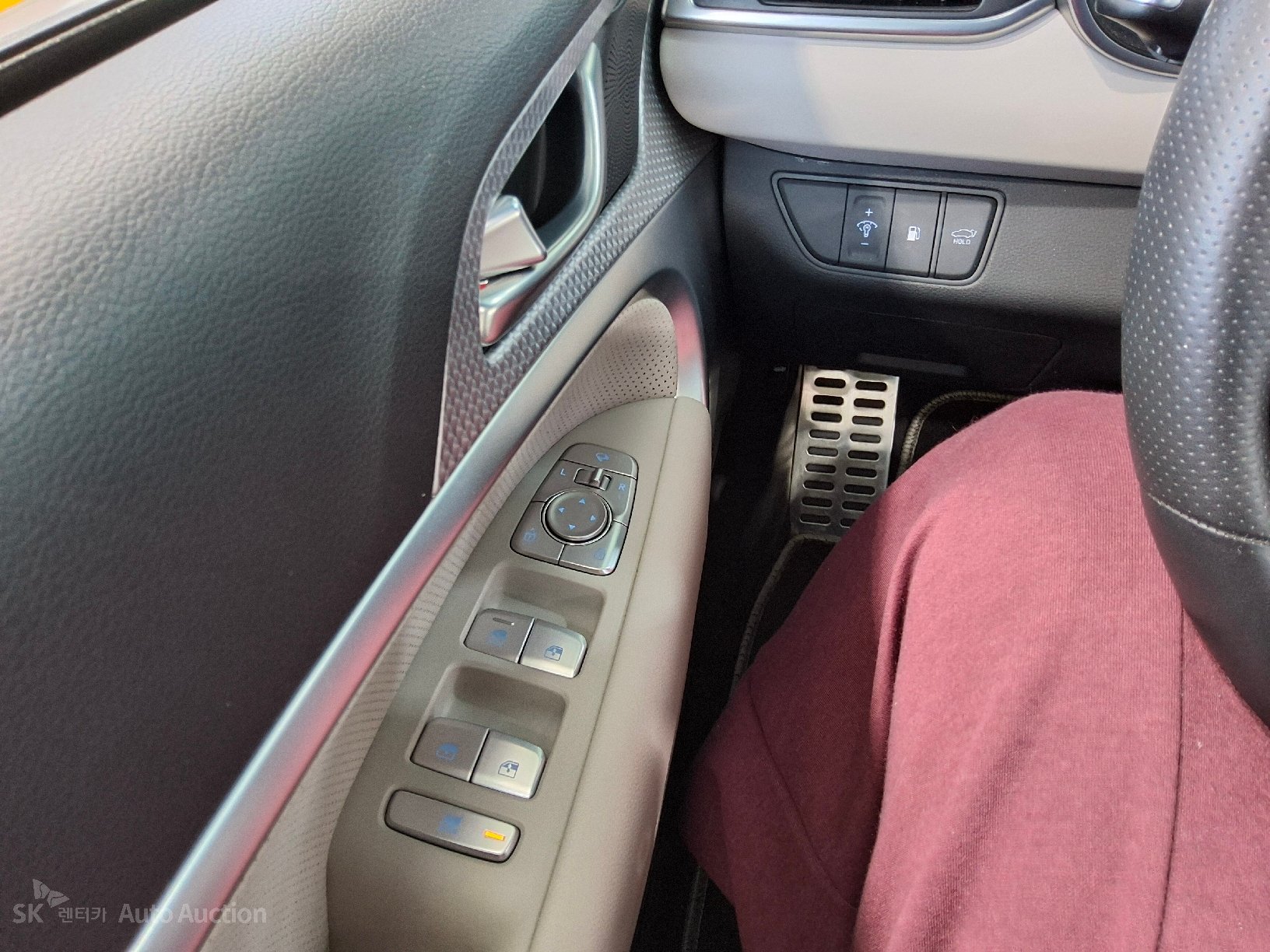 2022 - genesis g70