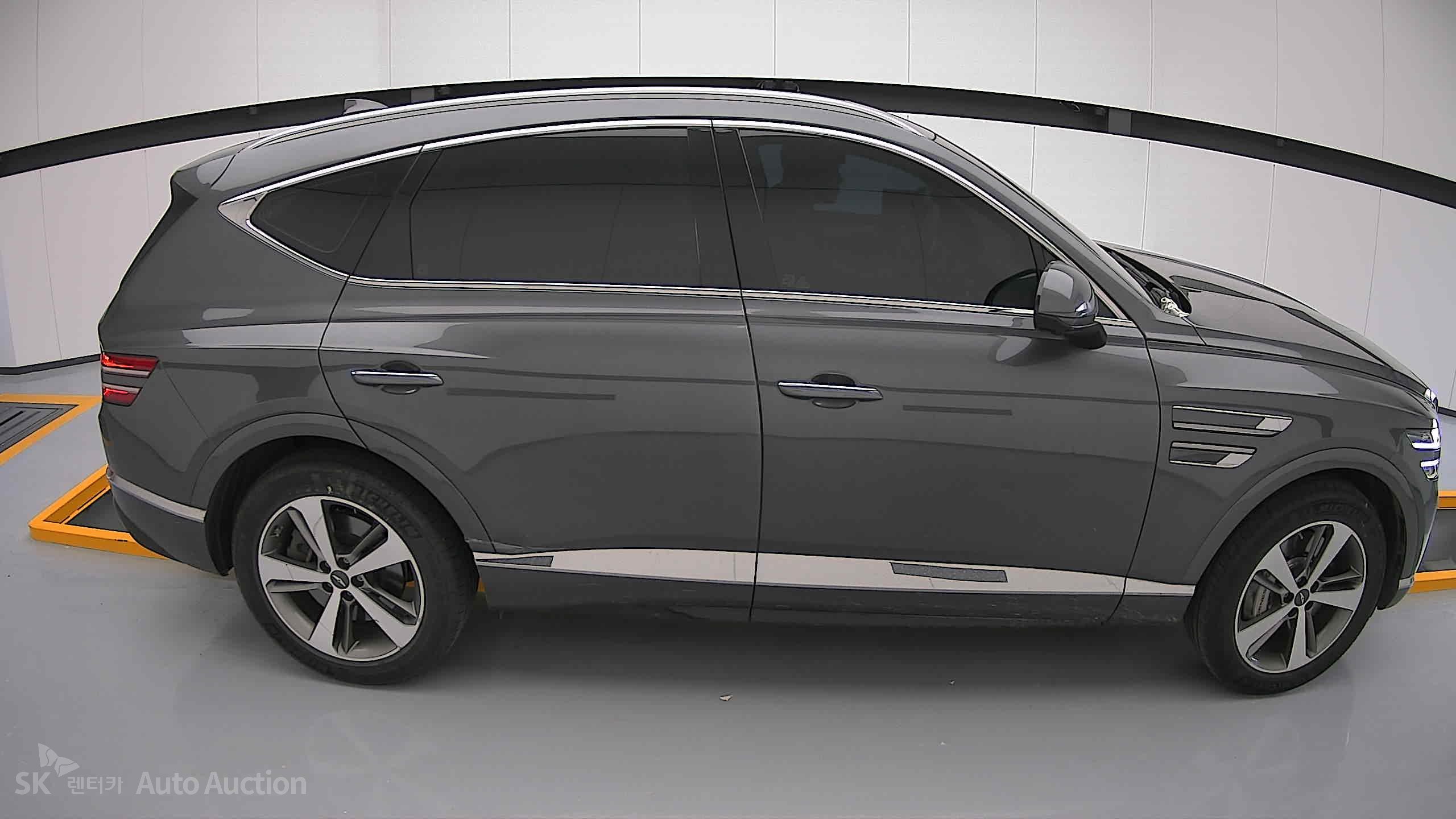 2020 - genesis gv80
